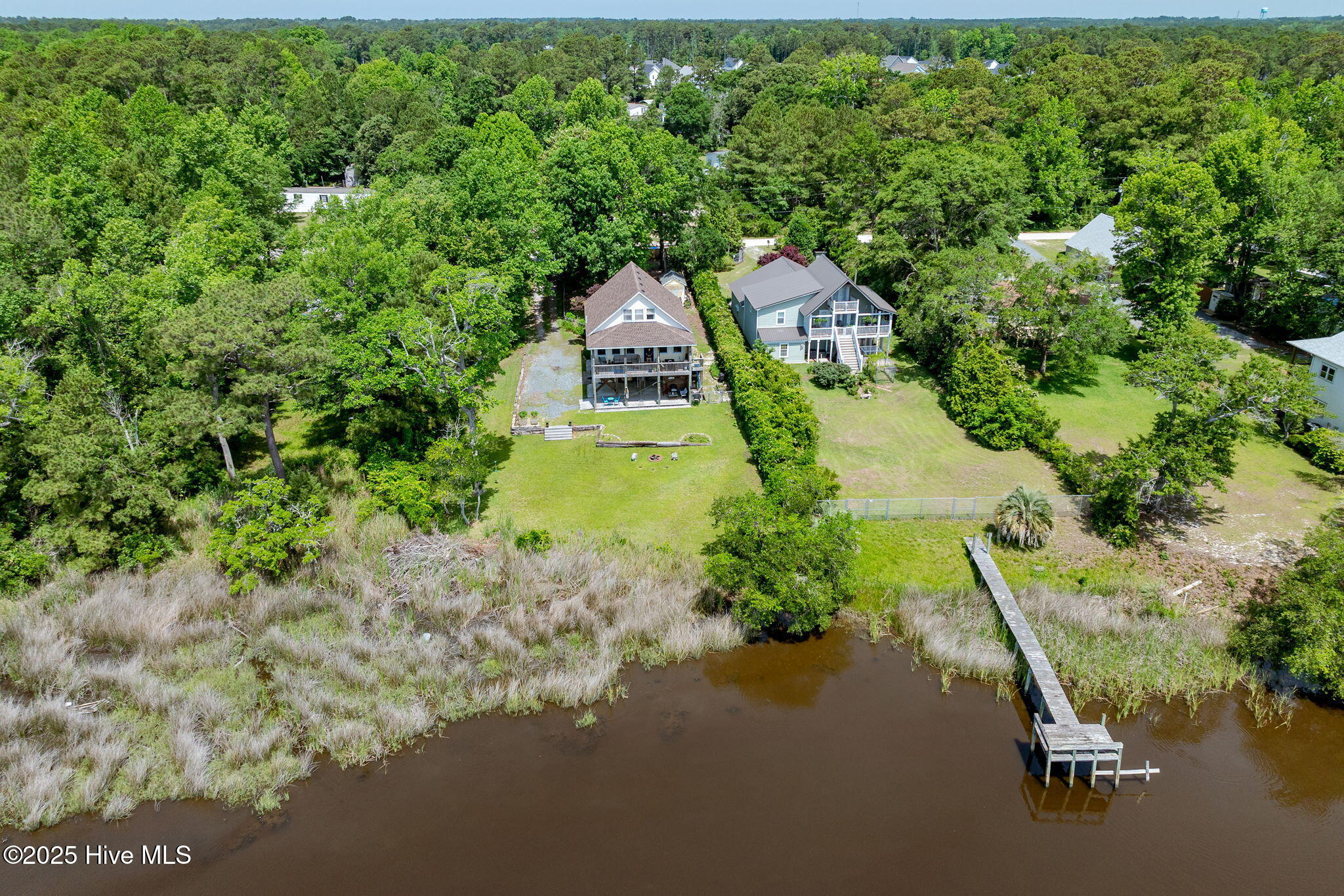 716 Bay Harbor Drive Property Photo 43