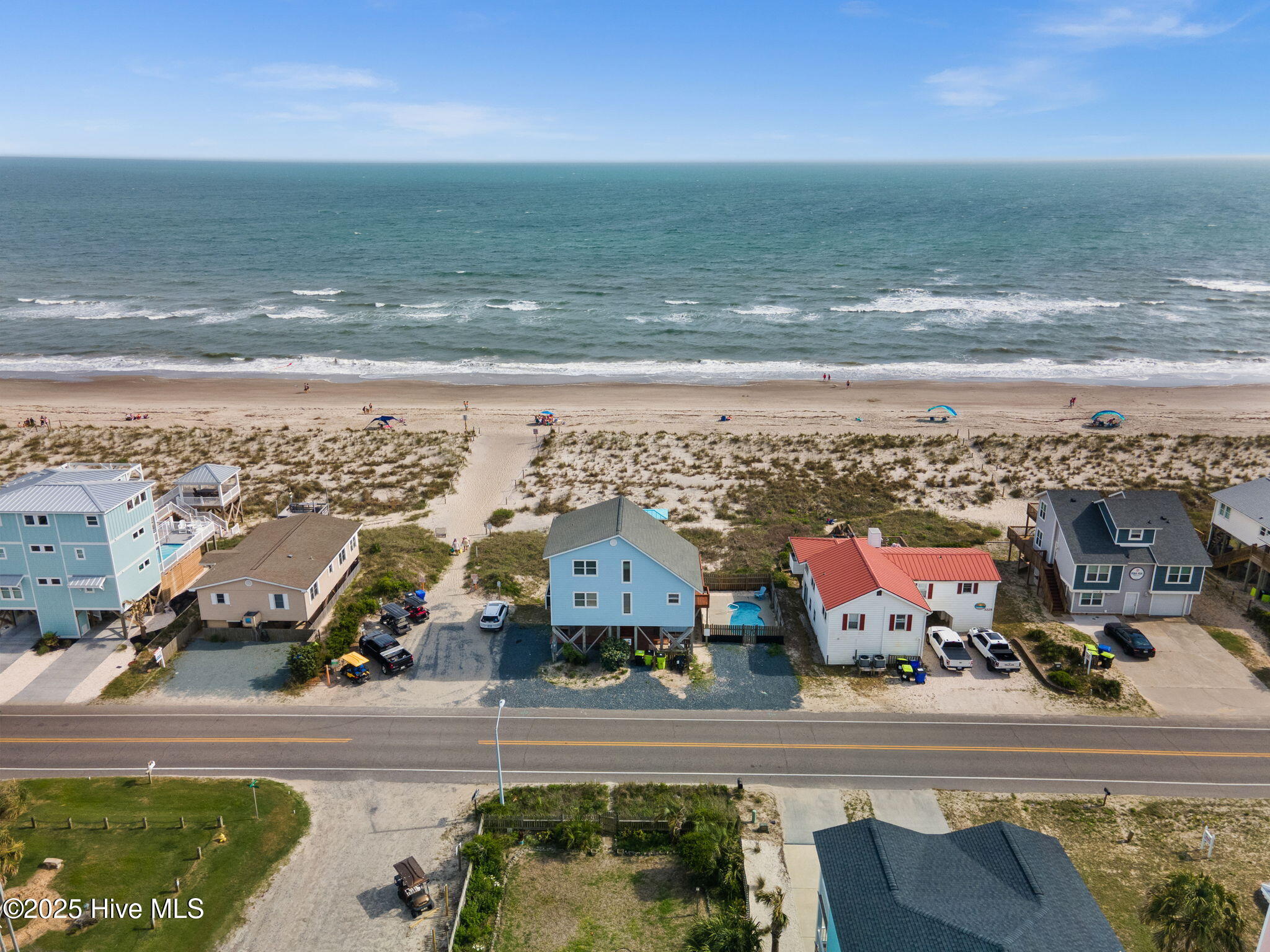 3229 E Beach Drive Property Photo 2