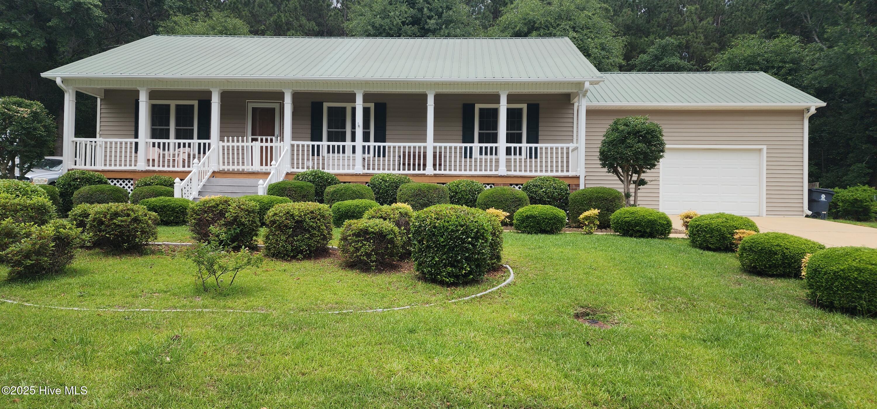 107 Oak Park Drive Property Photo