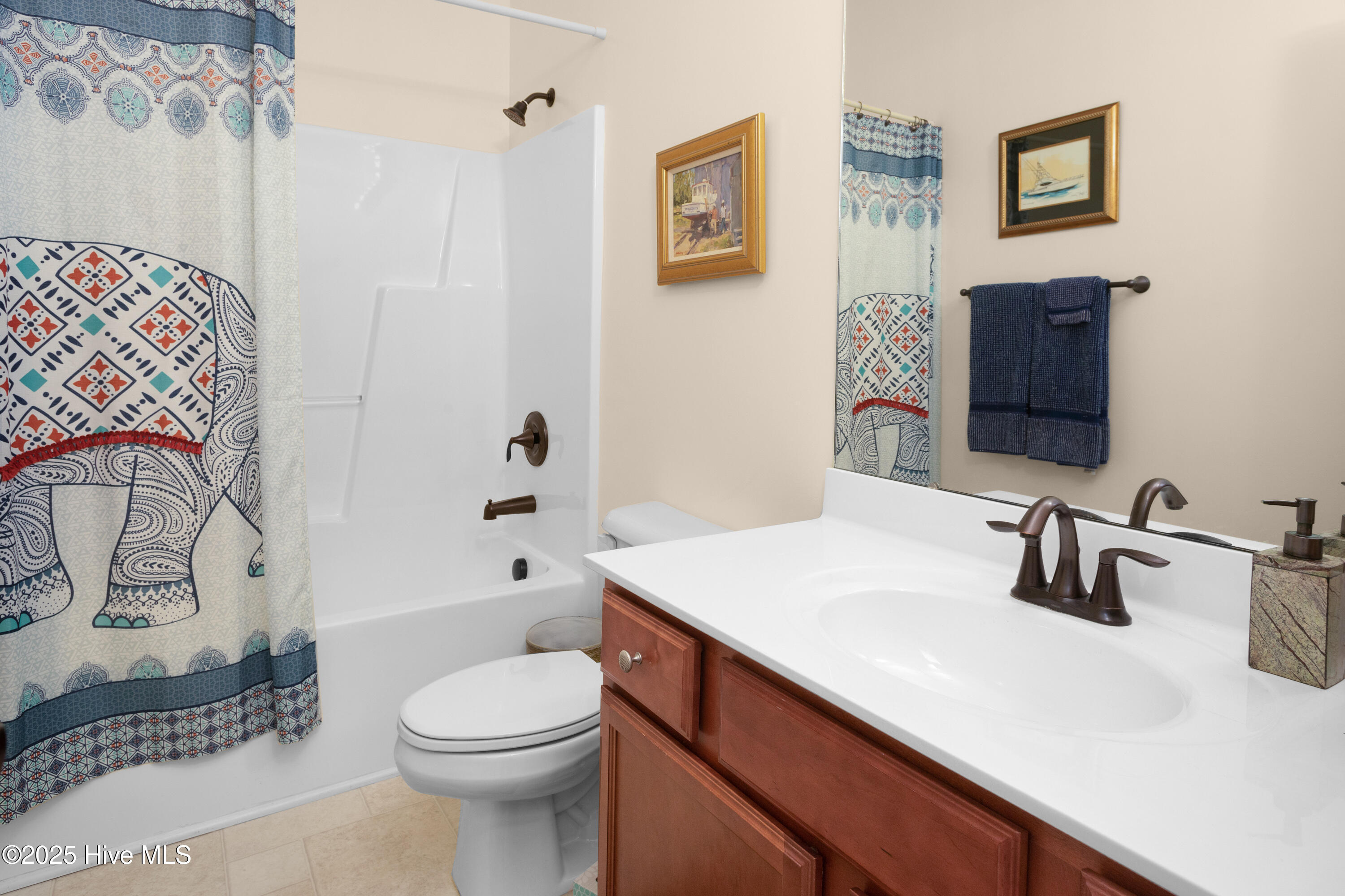 203 Neuse Harbour Boulevard Property Photo 16