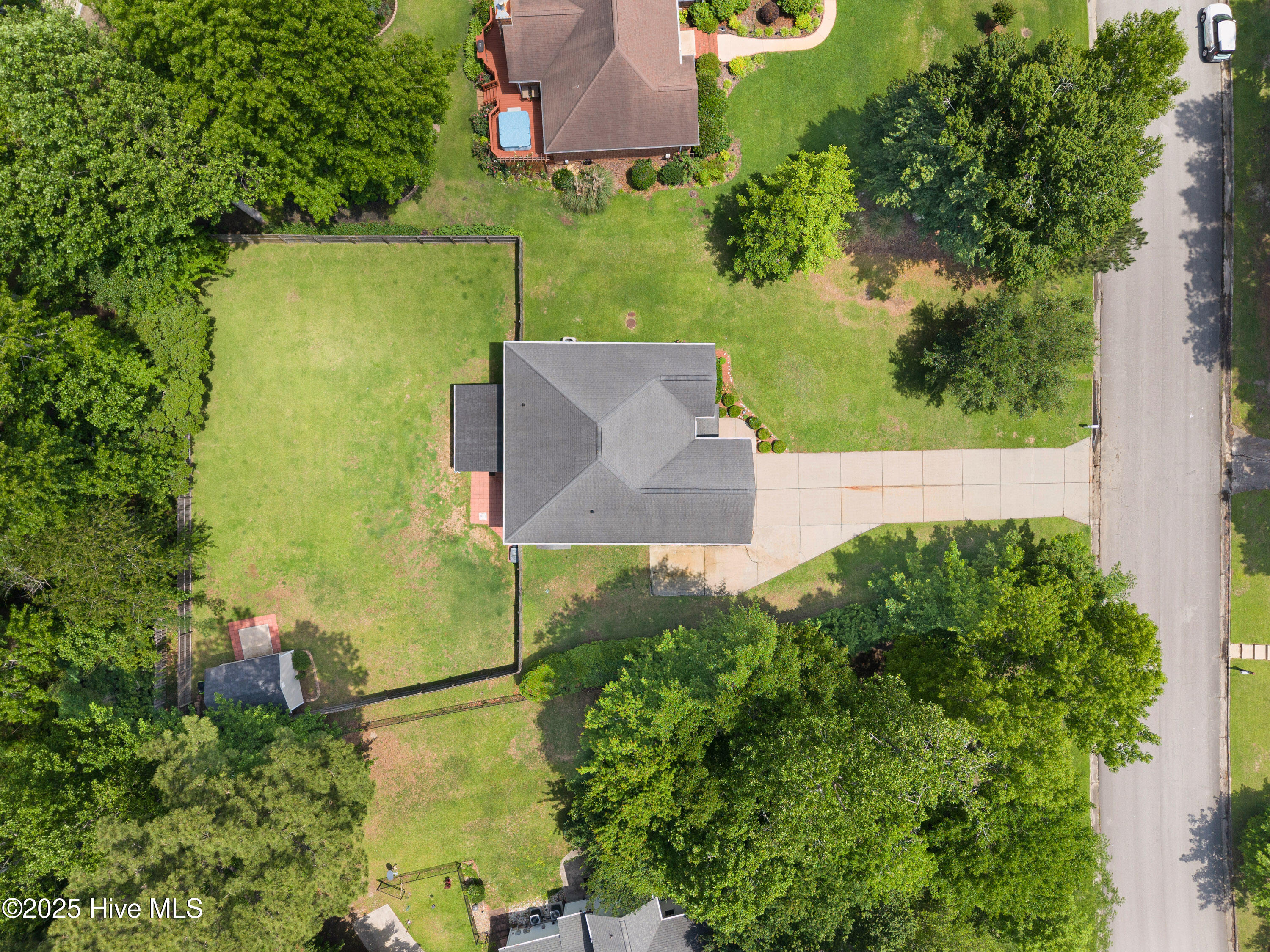 203 Neuse Harbour Boulevard Property Photo 28