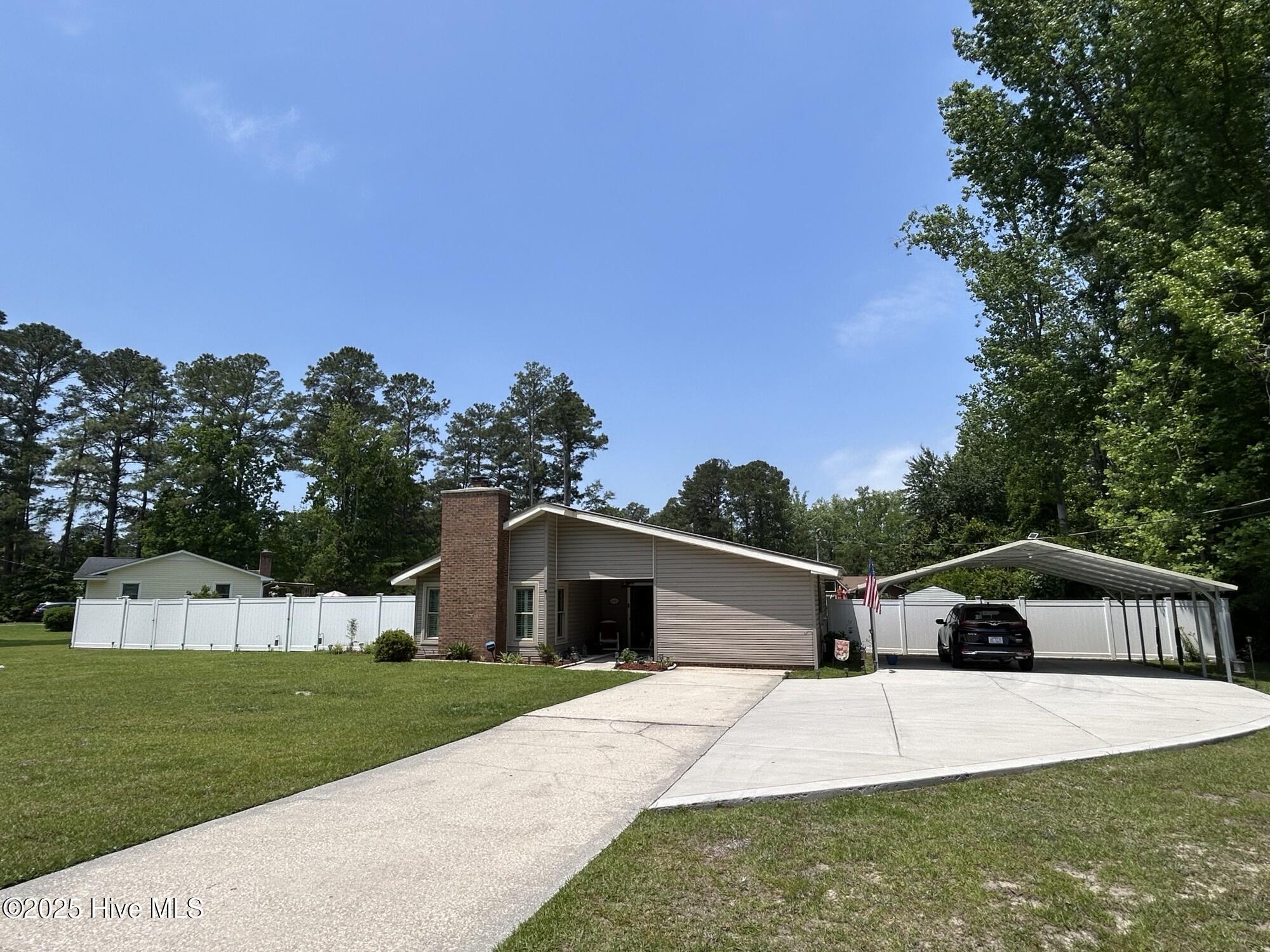 12661 Birchwood Circle Property Photo 1