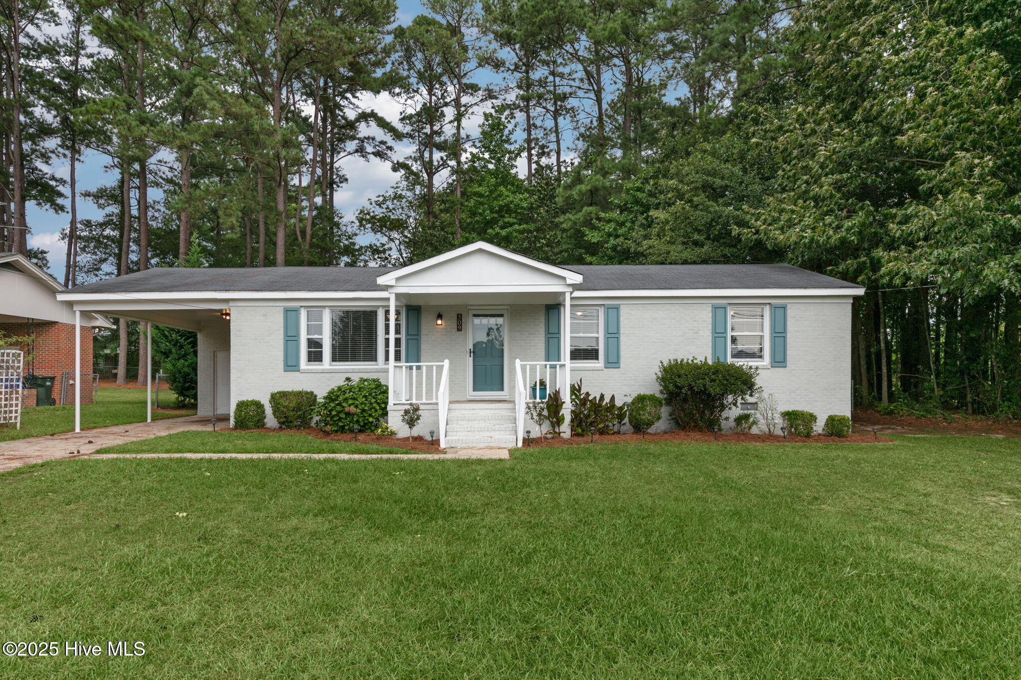 509 Harrison Drive Property Photo