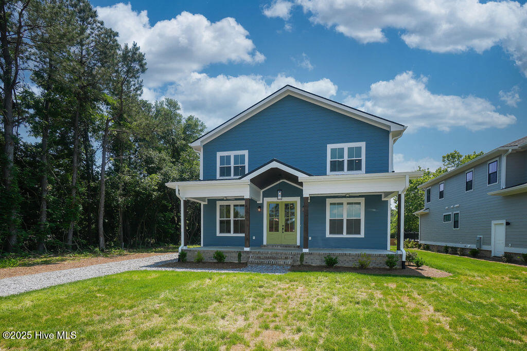 476 Yadkin Road Property Photo