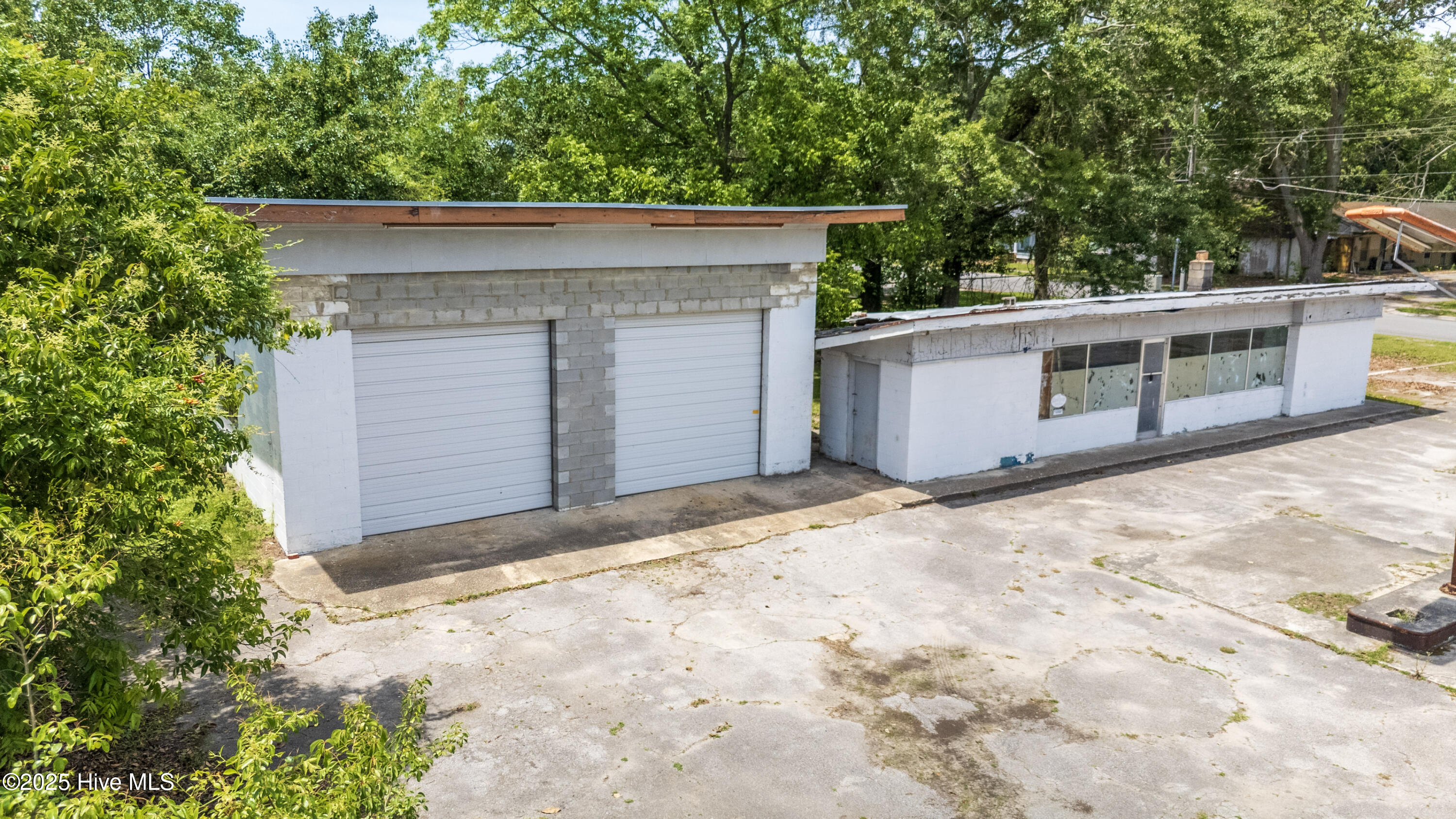 109 N Sycamore Street Property Photo 1
