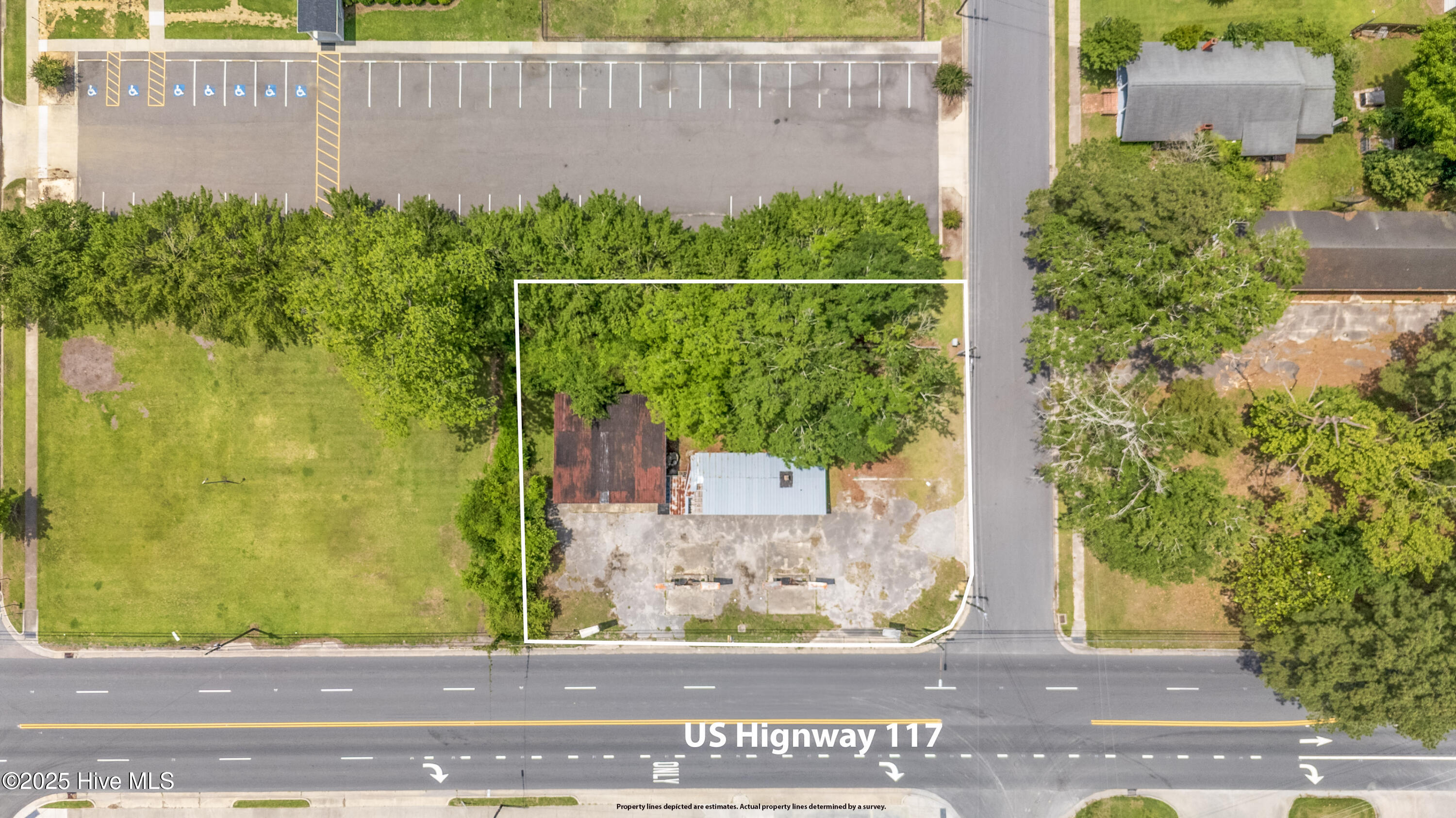 109 N Sycamore Street Property Photo 19