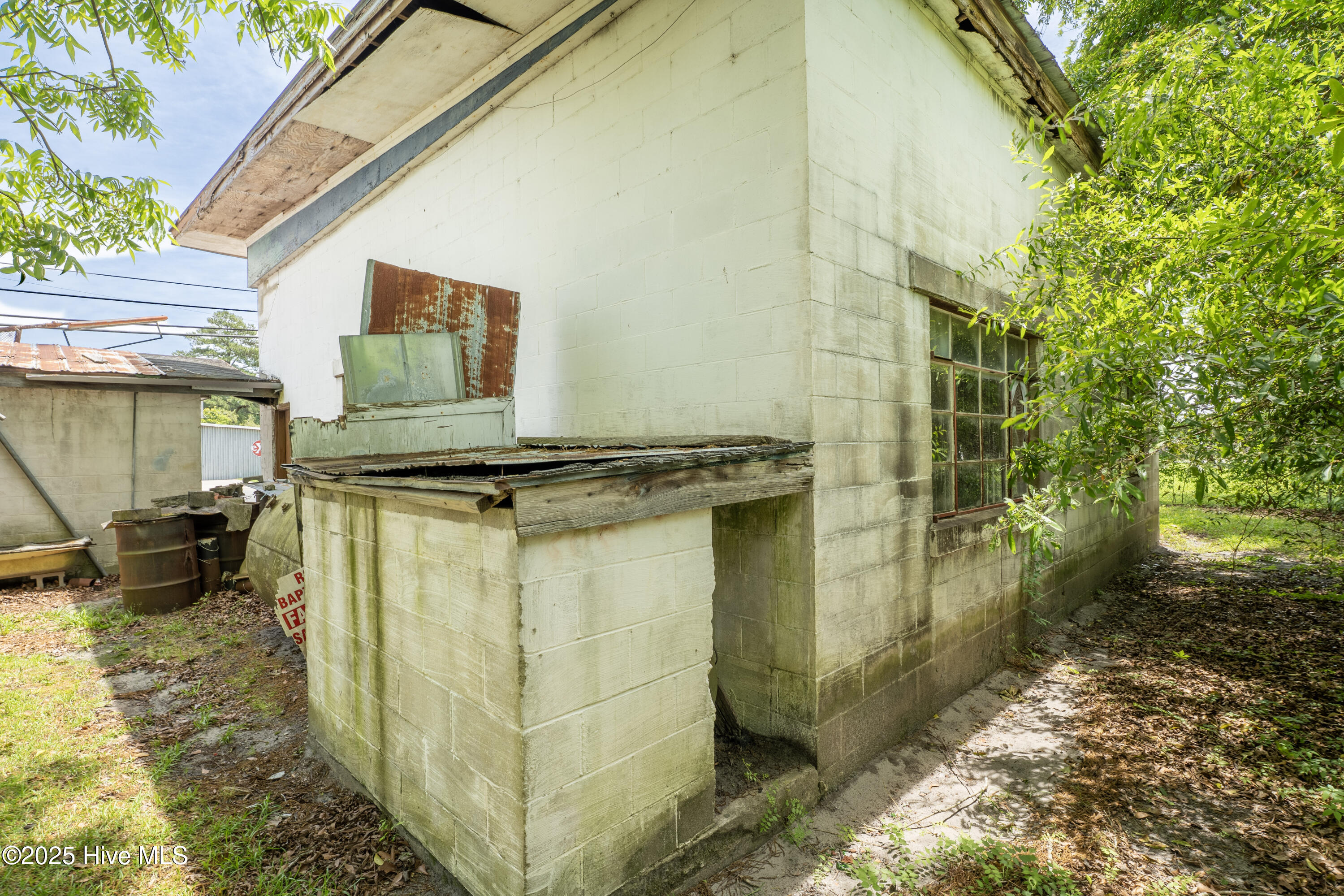 109 N Sycamore Street Property Photo 39