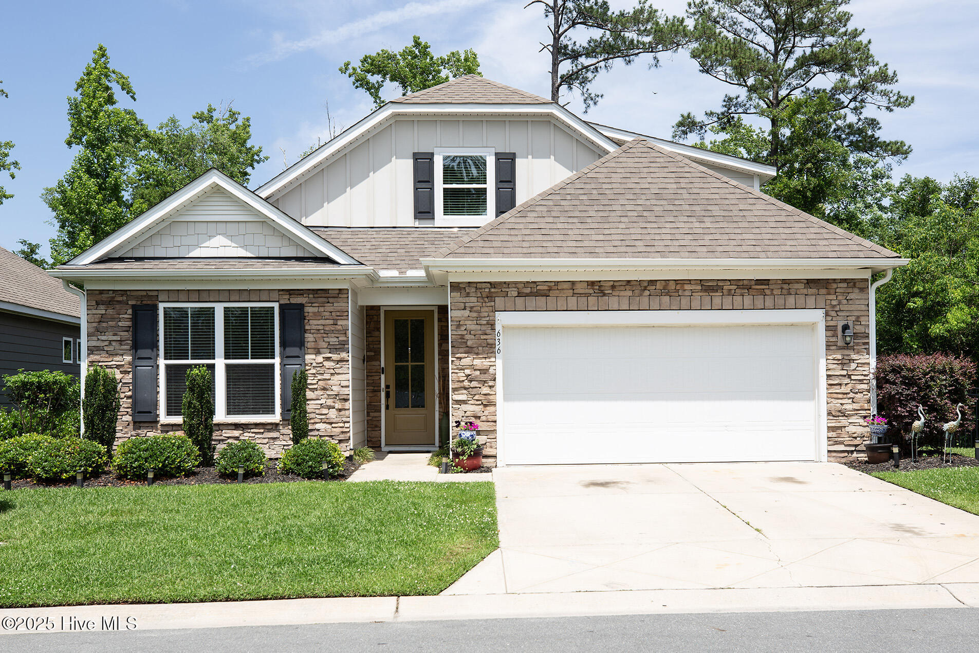 636 Seathwaite Lane Property Photo