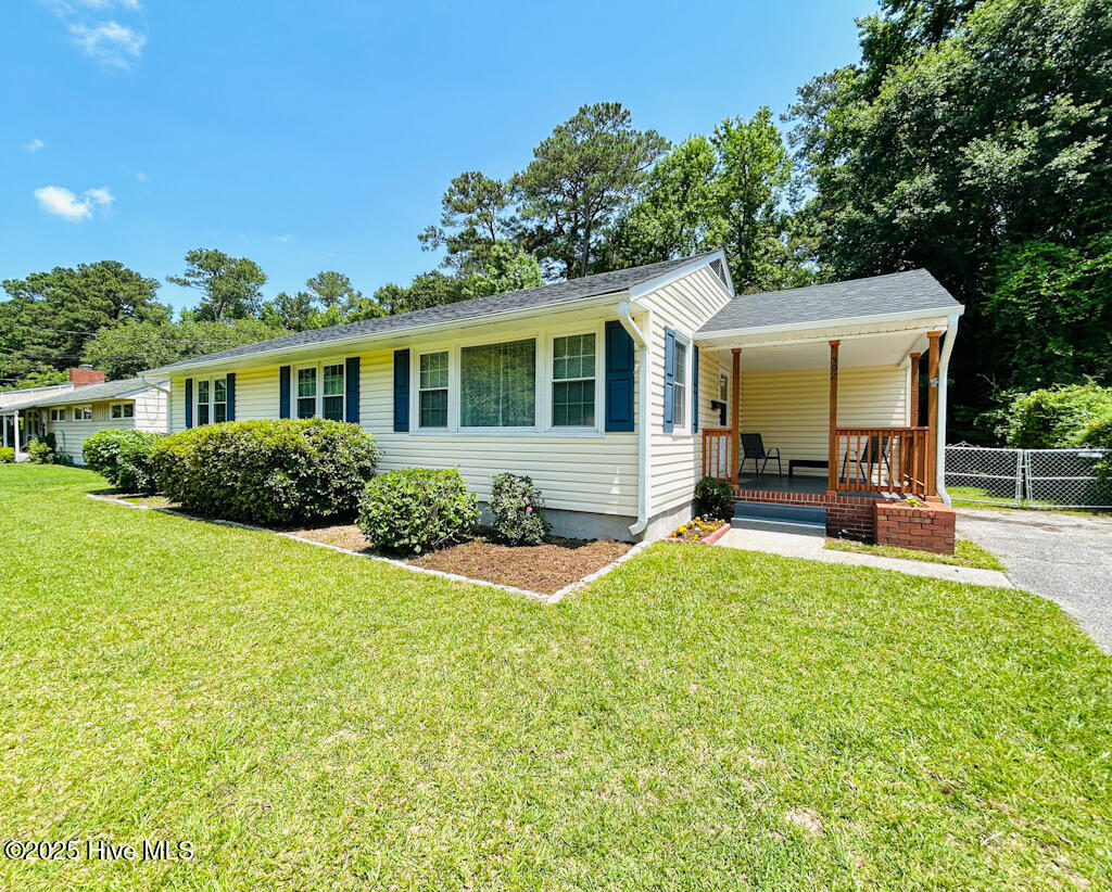 502 Dogwood Lane Property Photo 2