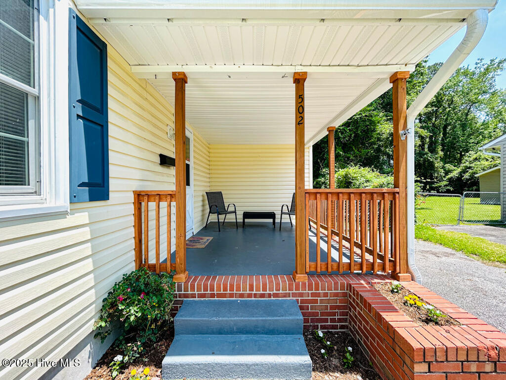 502 Dogwood Lane Property Photo 4