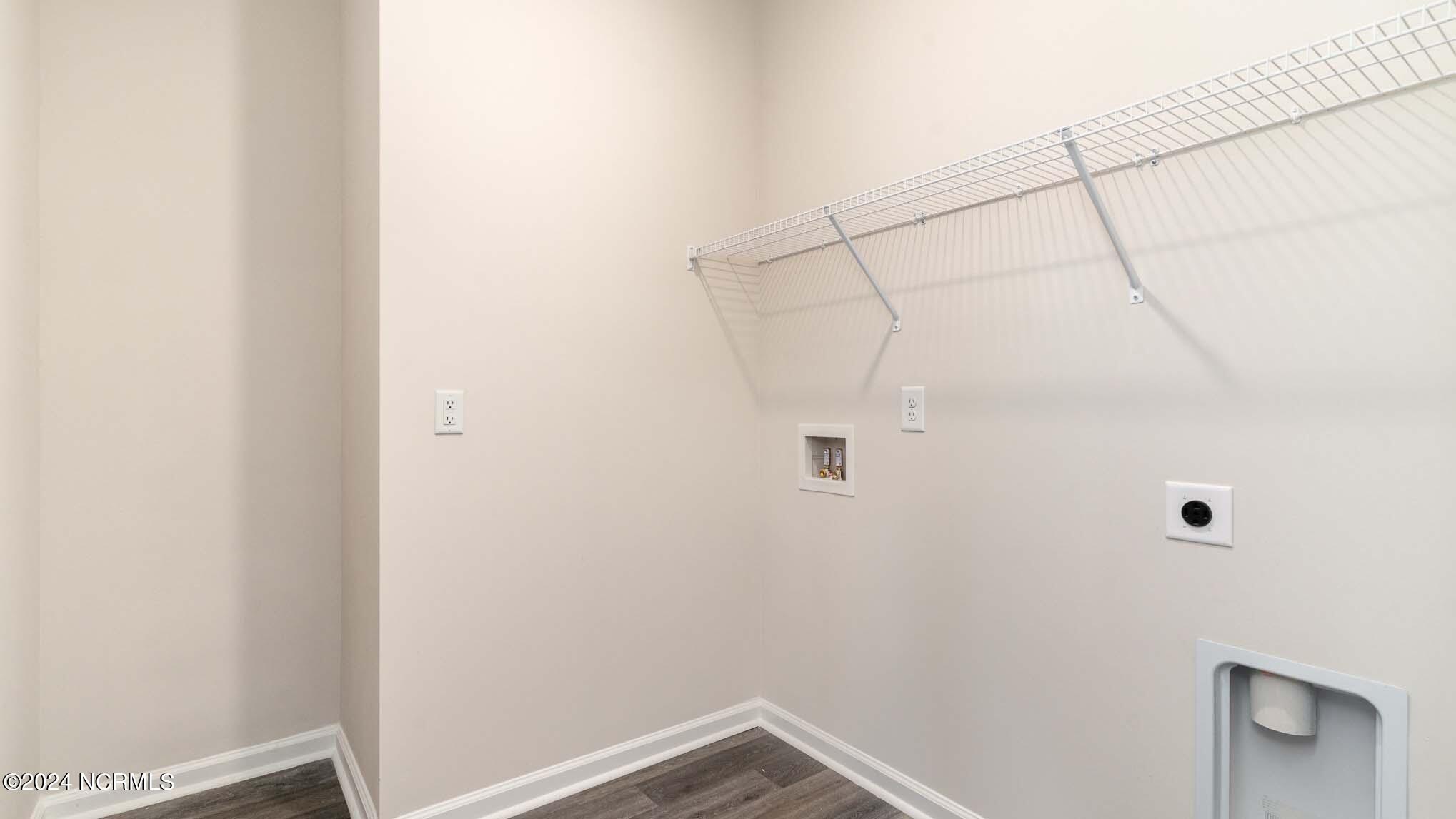 1228 Woodhouse Drive Property Photo 24