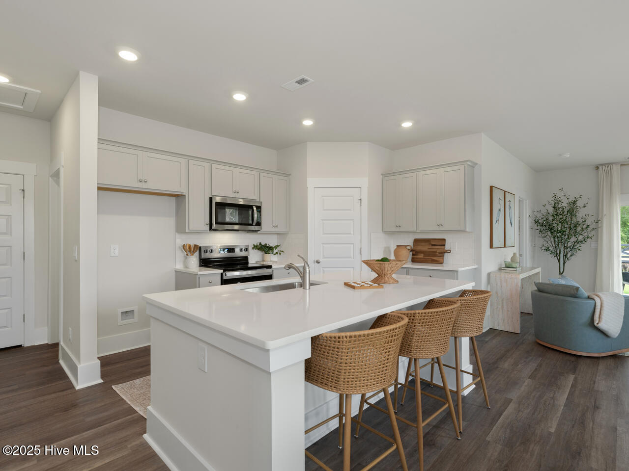 2170 Sweetspire Street Unit 2023 Property Photo 6