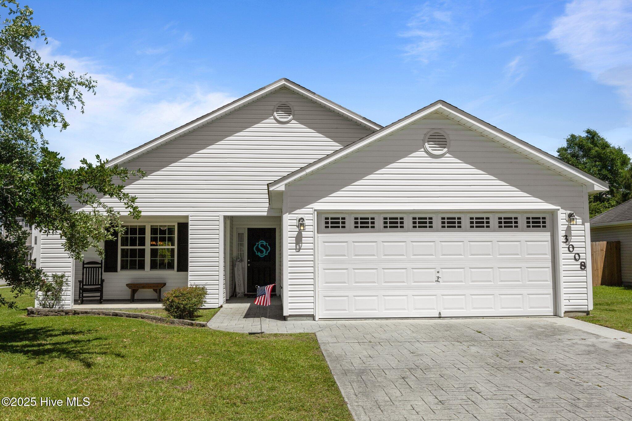 3008 W T Whitehead Drive Property Photo
