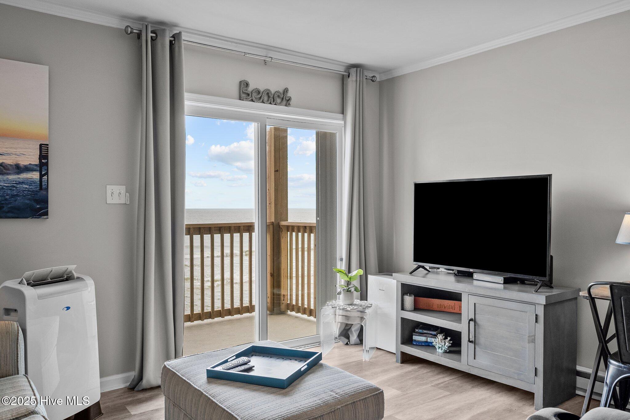 2196 New River Inlet Road Unit 166 Property Photo 6