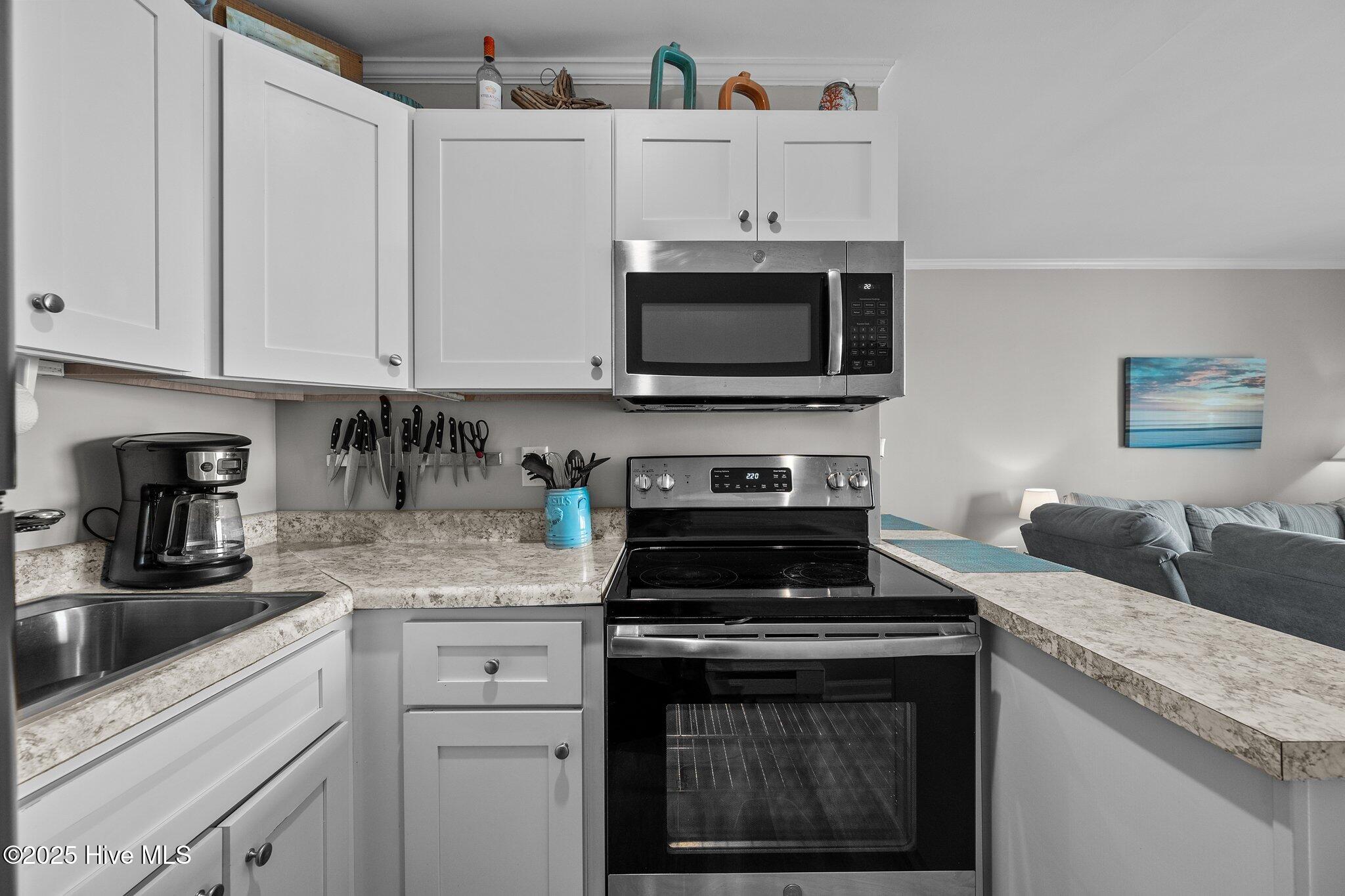2196 New River Inlet Road Unit 166 Property Photo 18