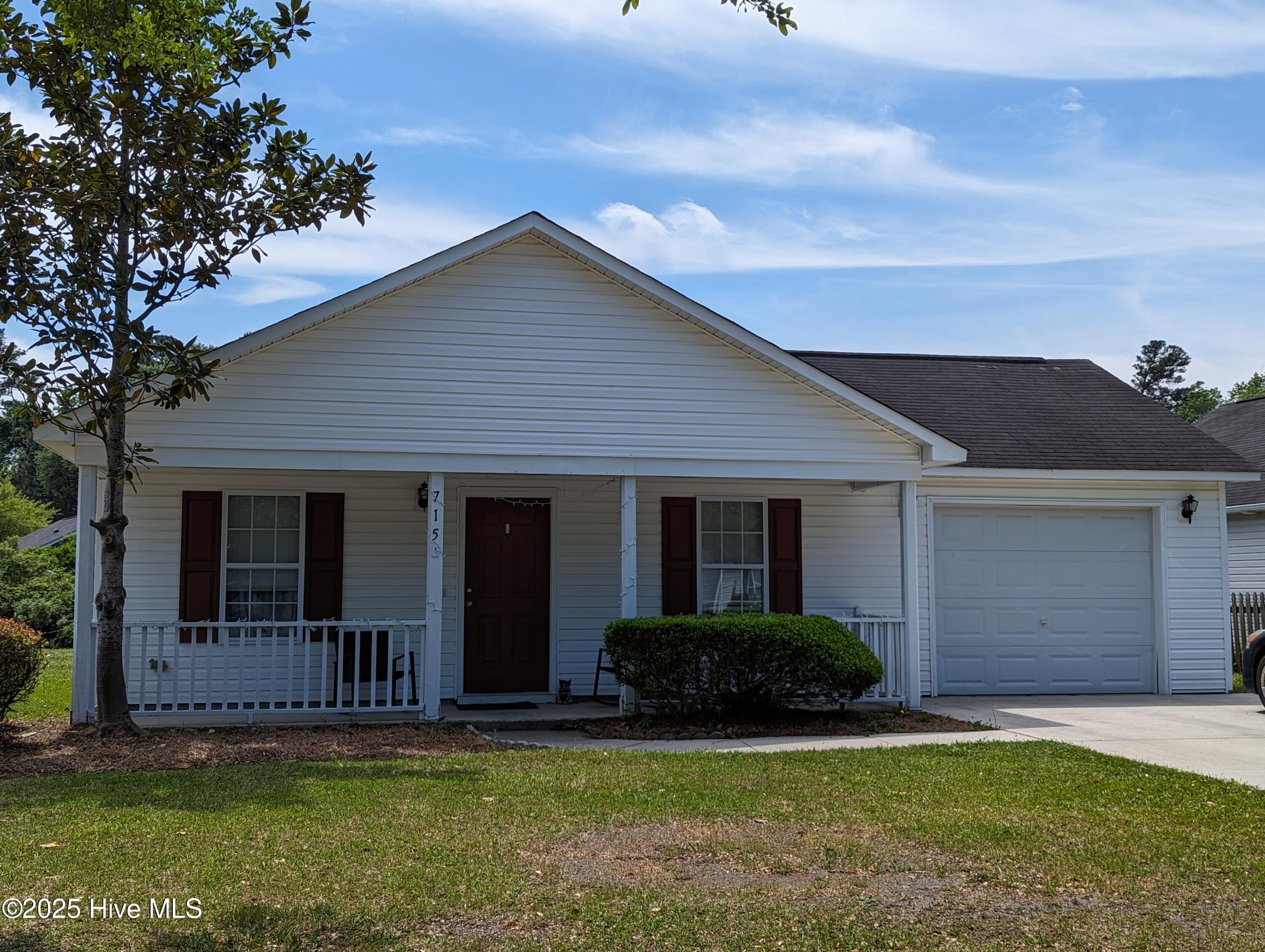 715 Tabor Lane Property Photo