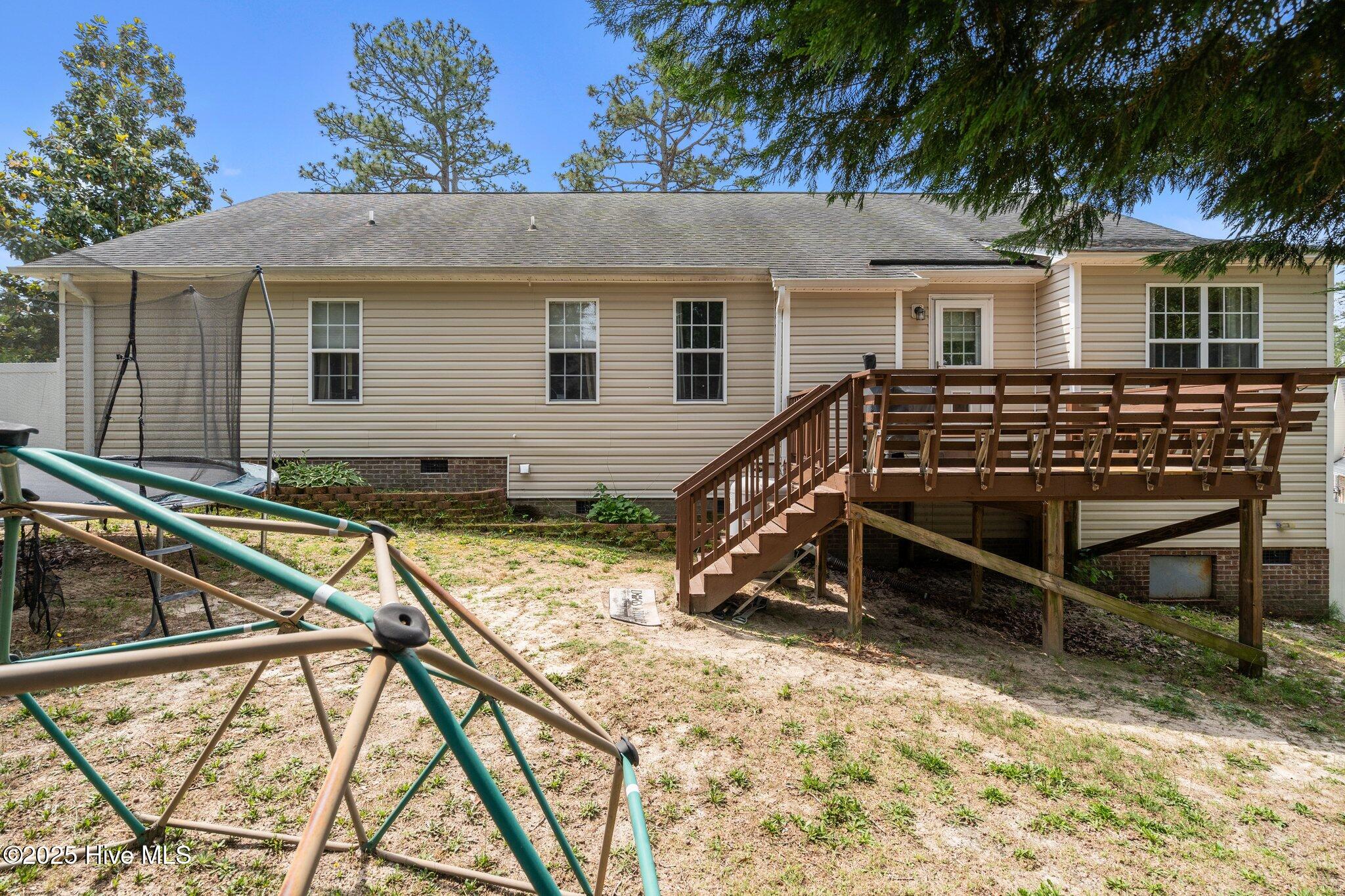 144 Newington Way Property Photo 4