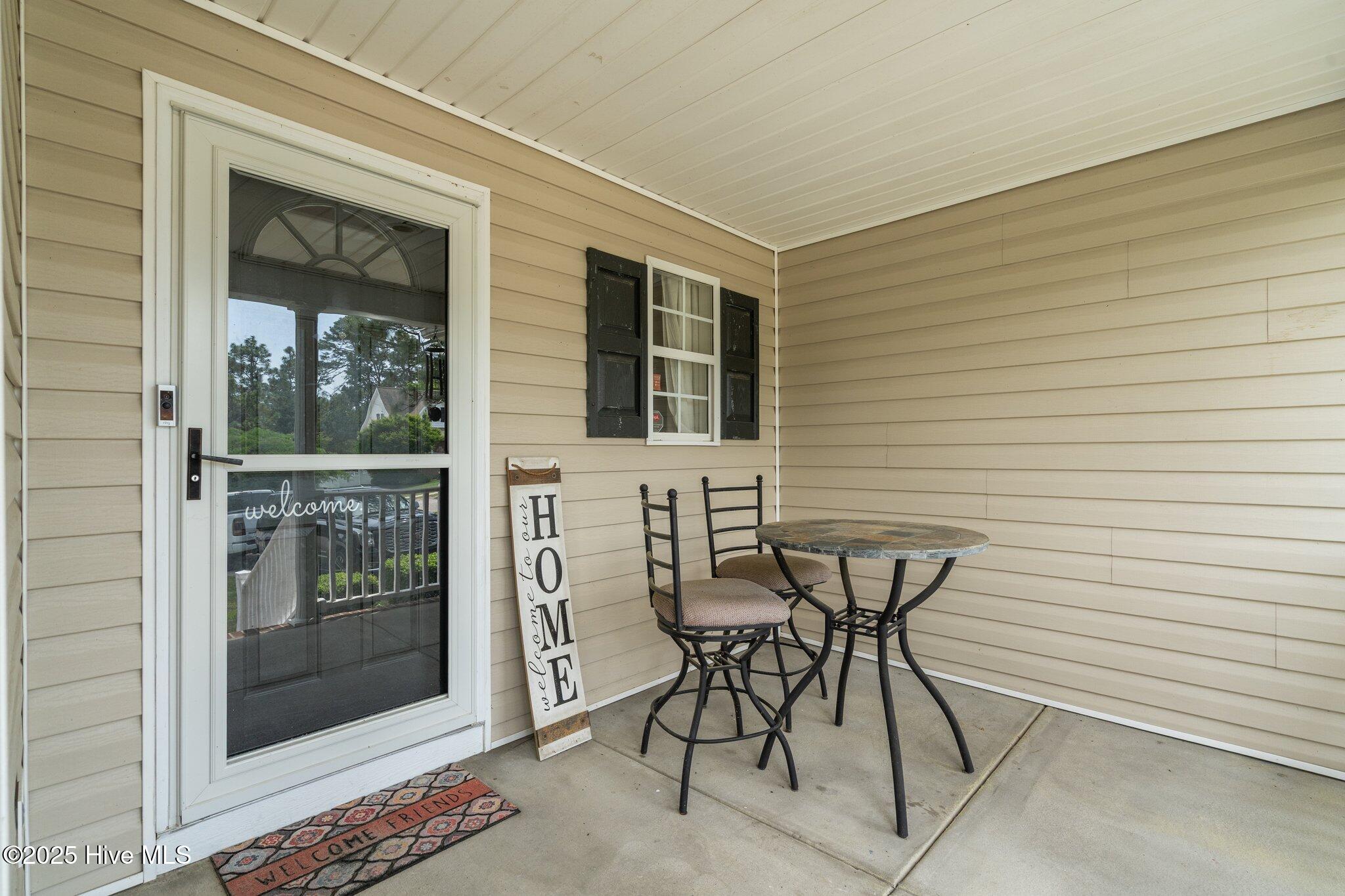 144 Newington Way Property Photo 7