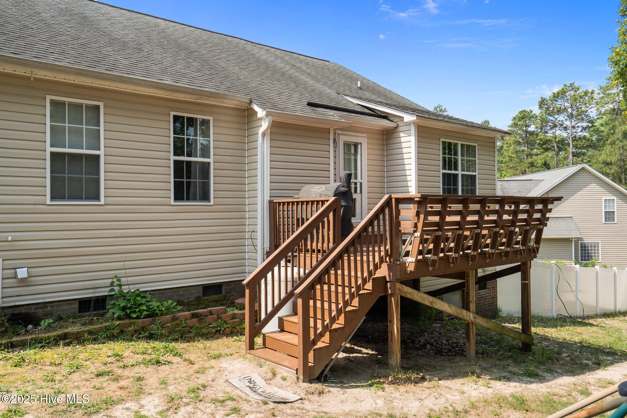 144 Newington Way Property Photo 13