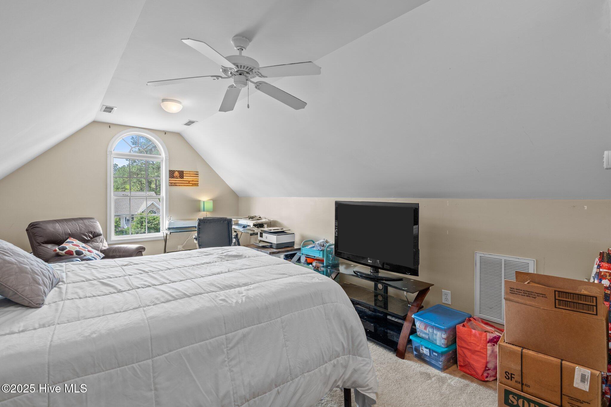 144 Newington Way Property Photo 35