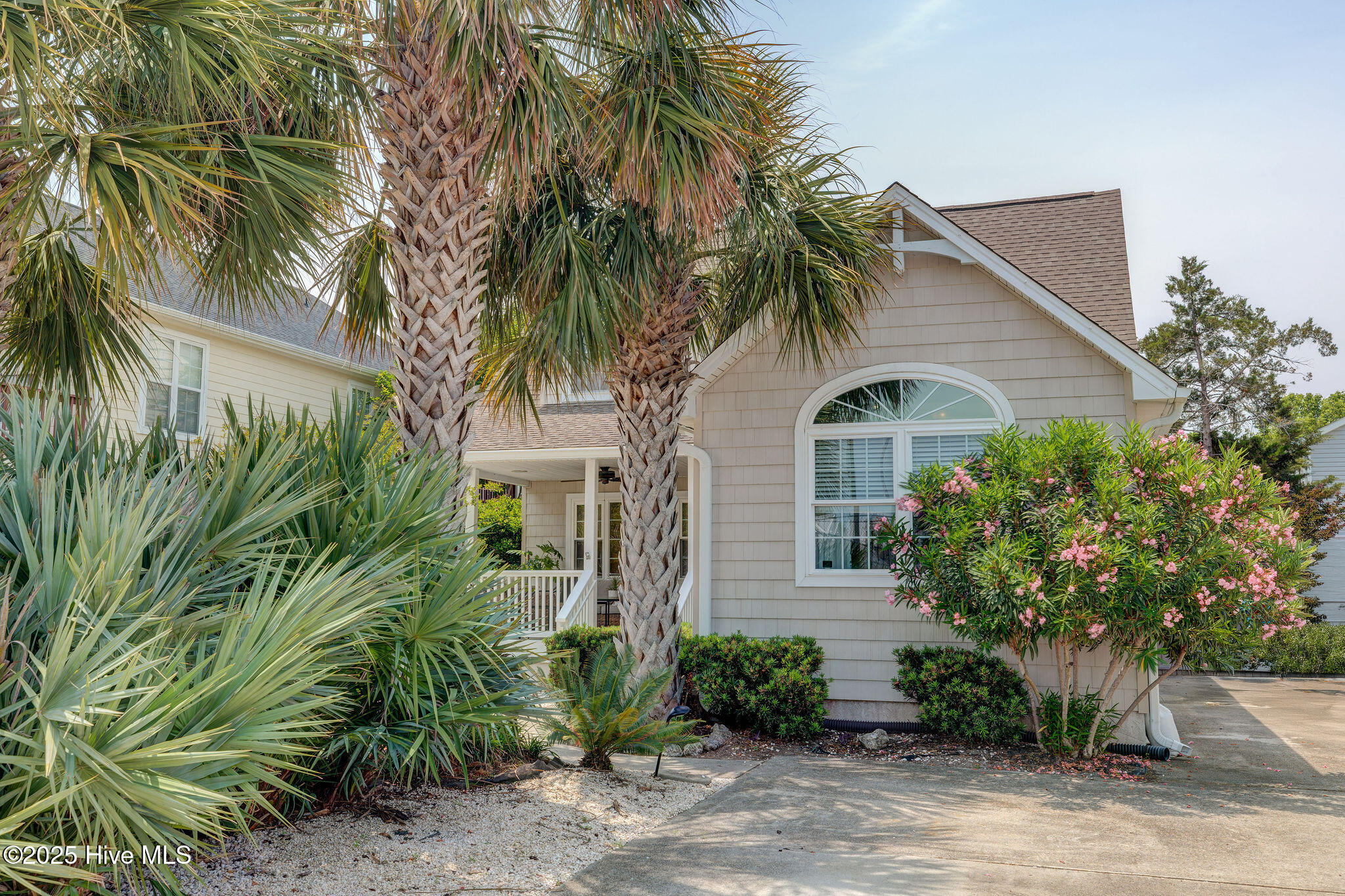 927 Riptide Lane Property Photo 2