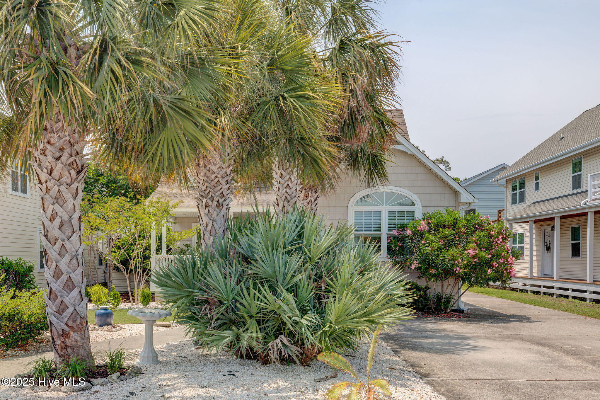 927 Riptide Lane Property Photo 3
