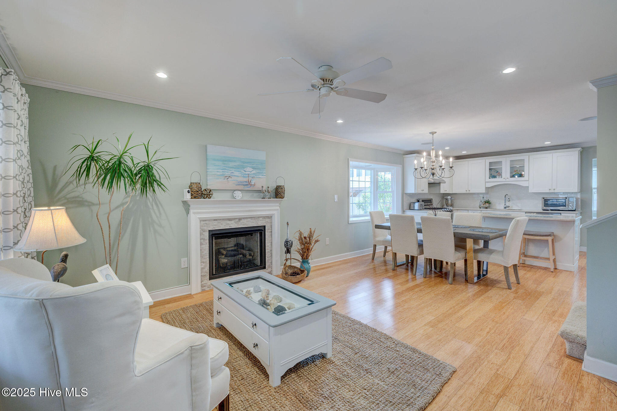 927 Riptide Lane Property Photo 10