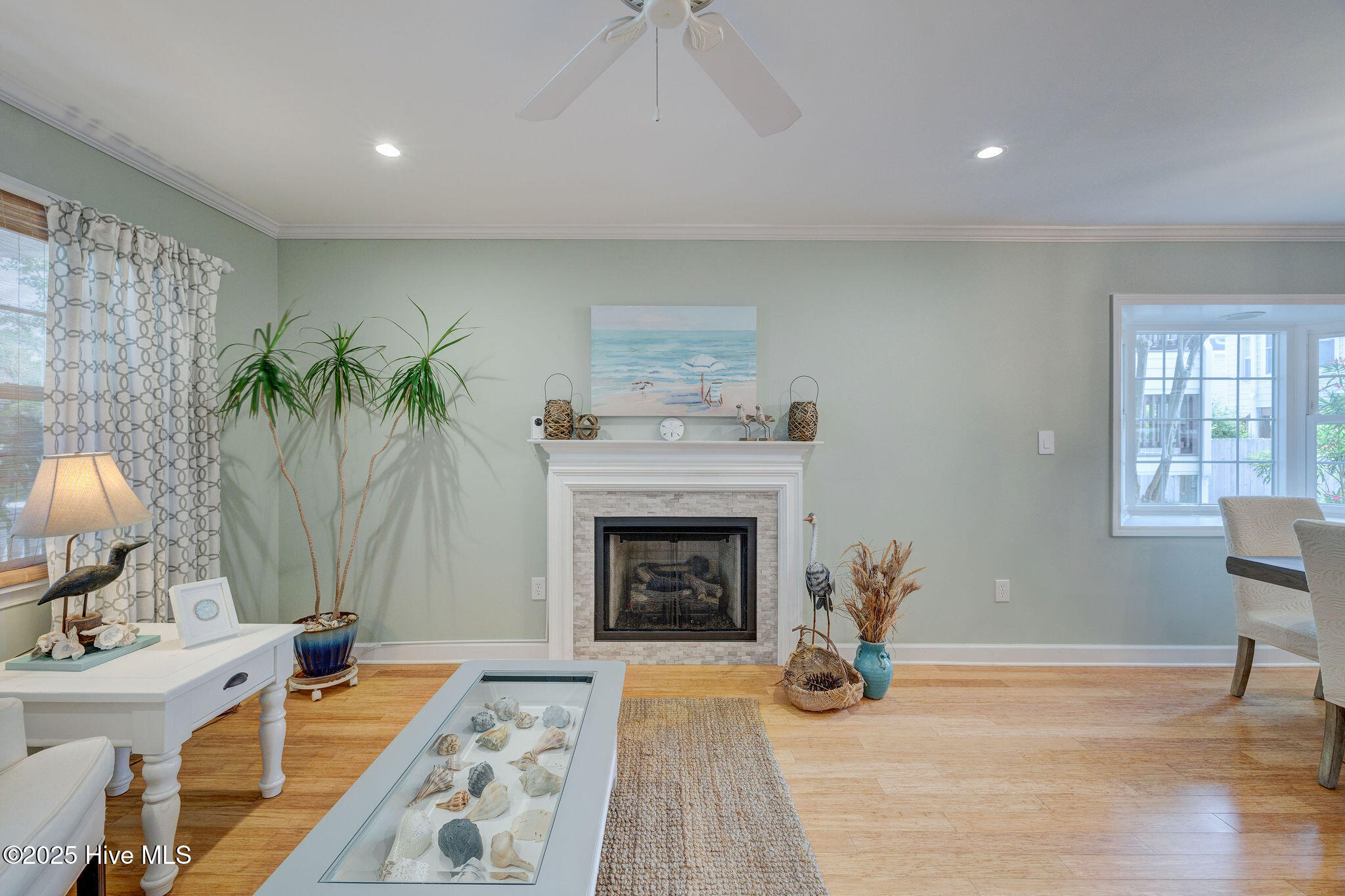 927 Riptide Lane Property Photo 14