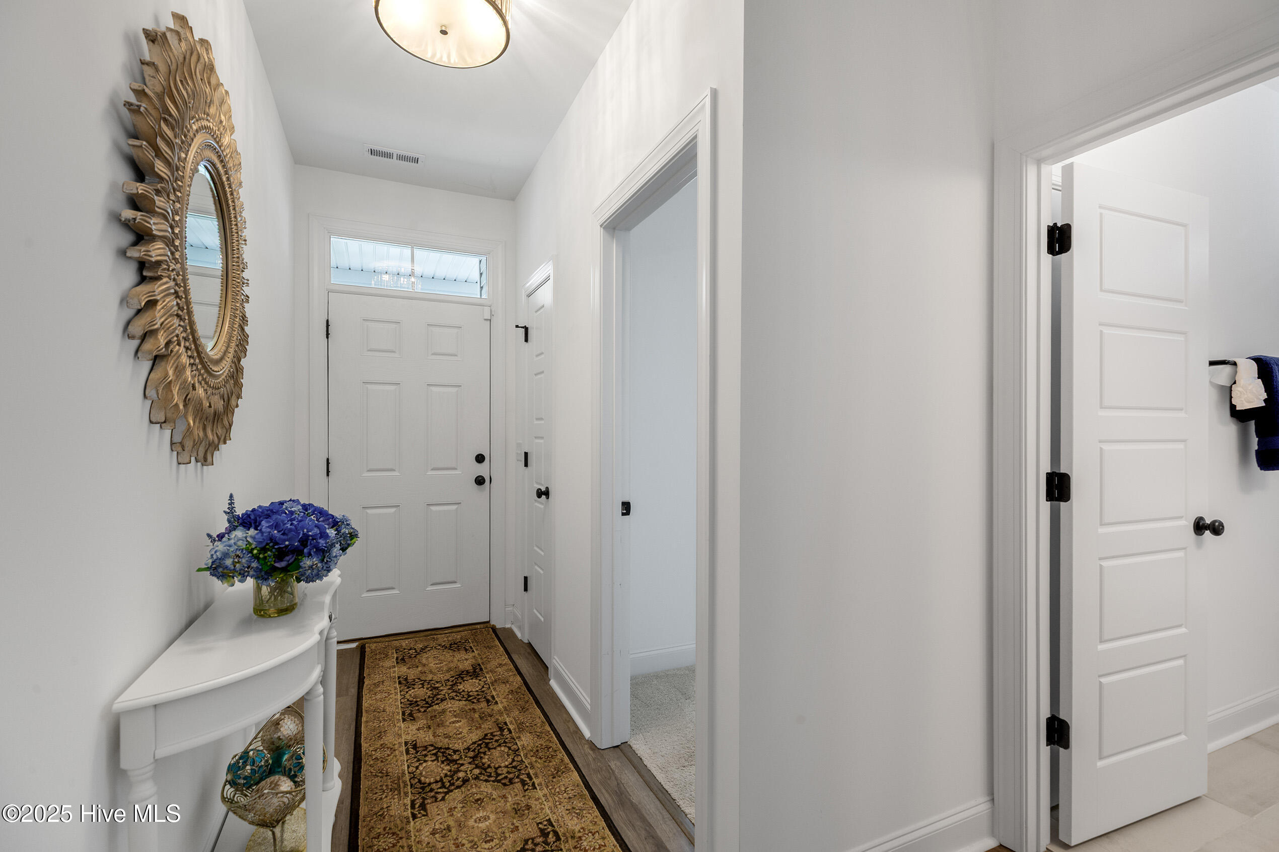 2853 Southern Magnolia Drive Property Photo 6