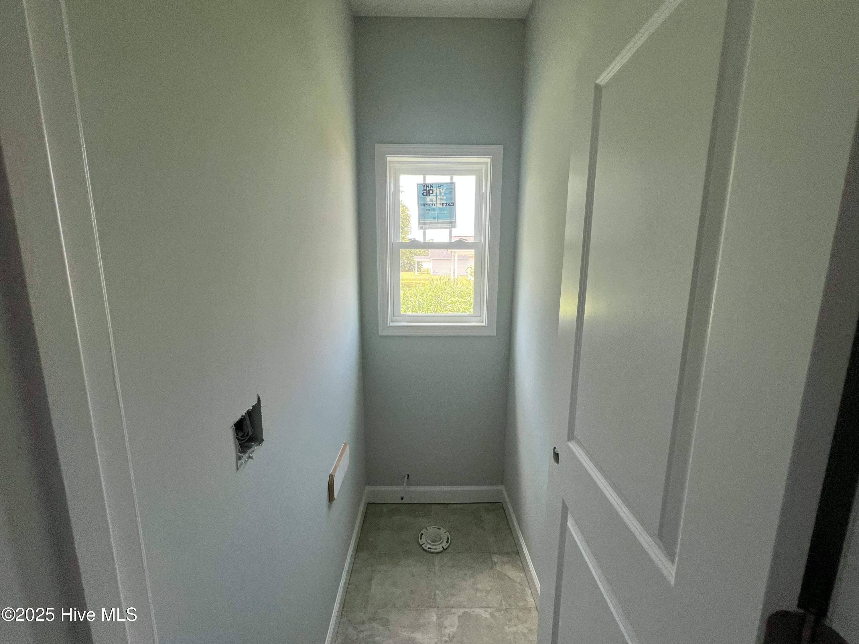104 E Sillinger Drive Property Photo 12