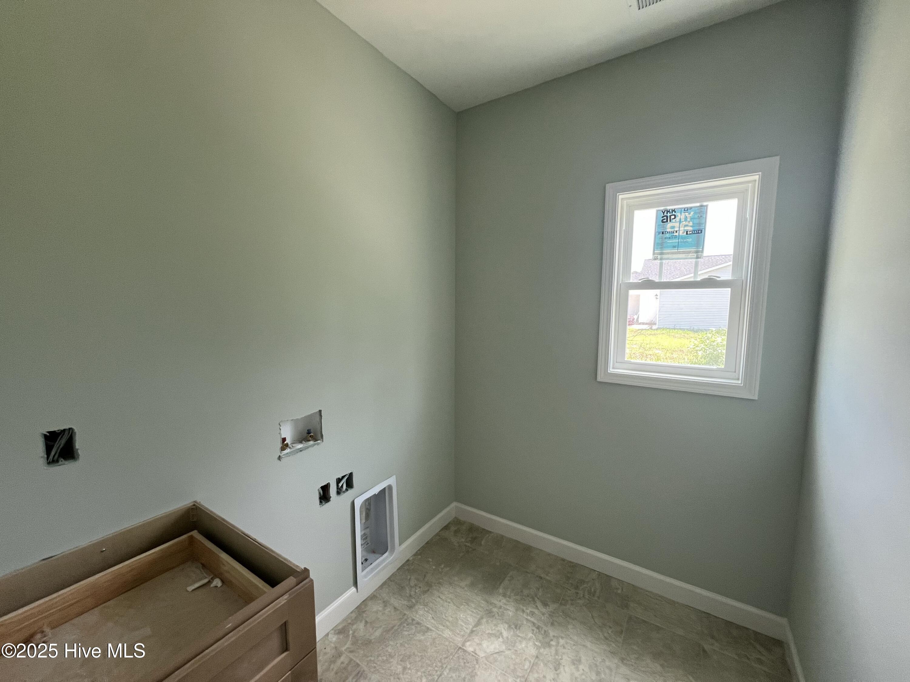 104 E Sillinger Drive Property Photo 20