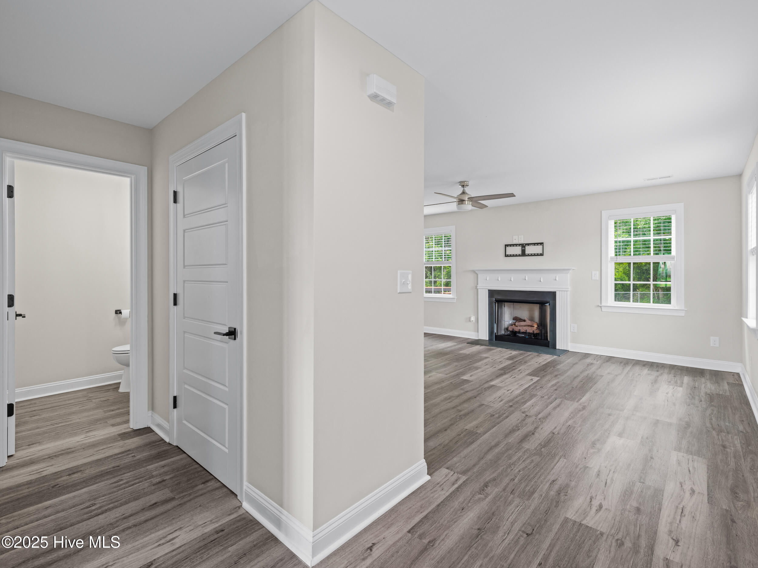 606 Sonata Court Property Photo 6