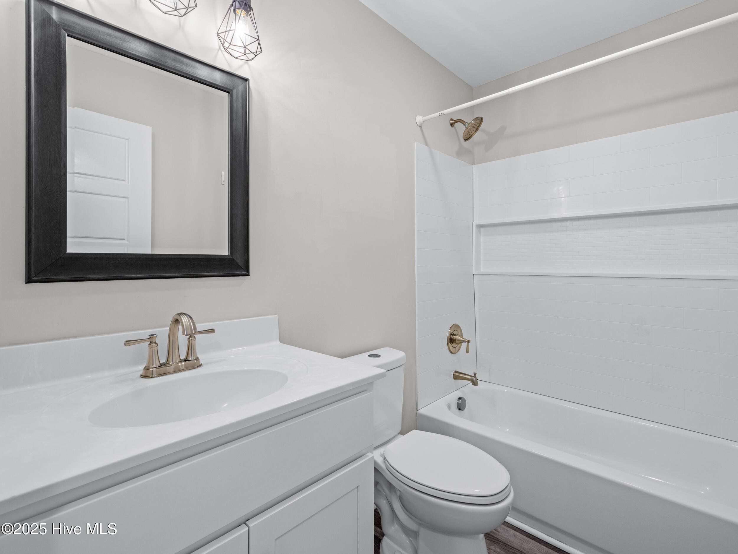 606 Sonata Court Property Photo 33