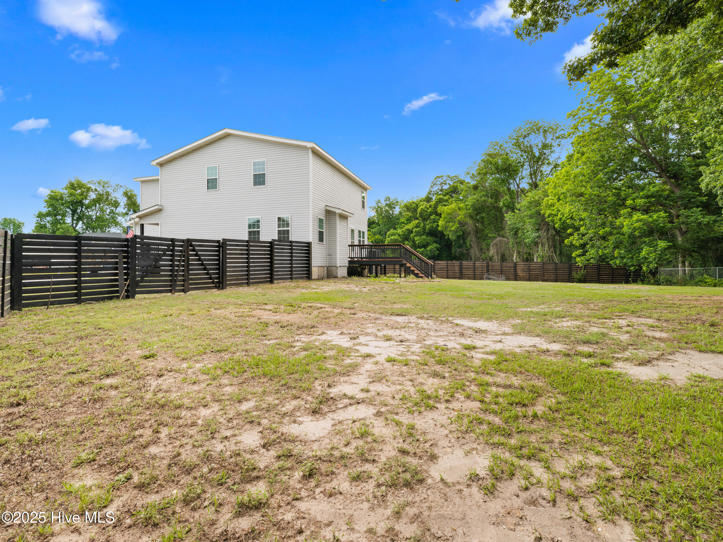 606 Sonata Court Property Photo 41