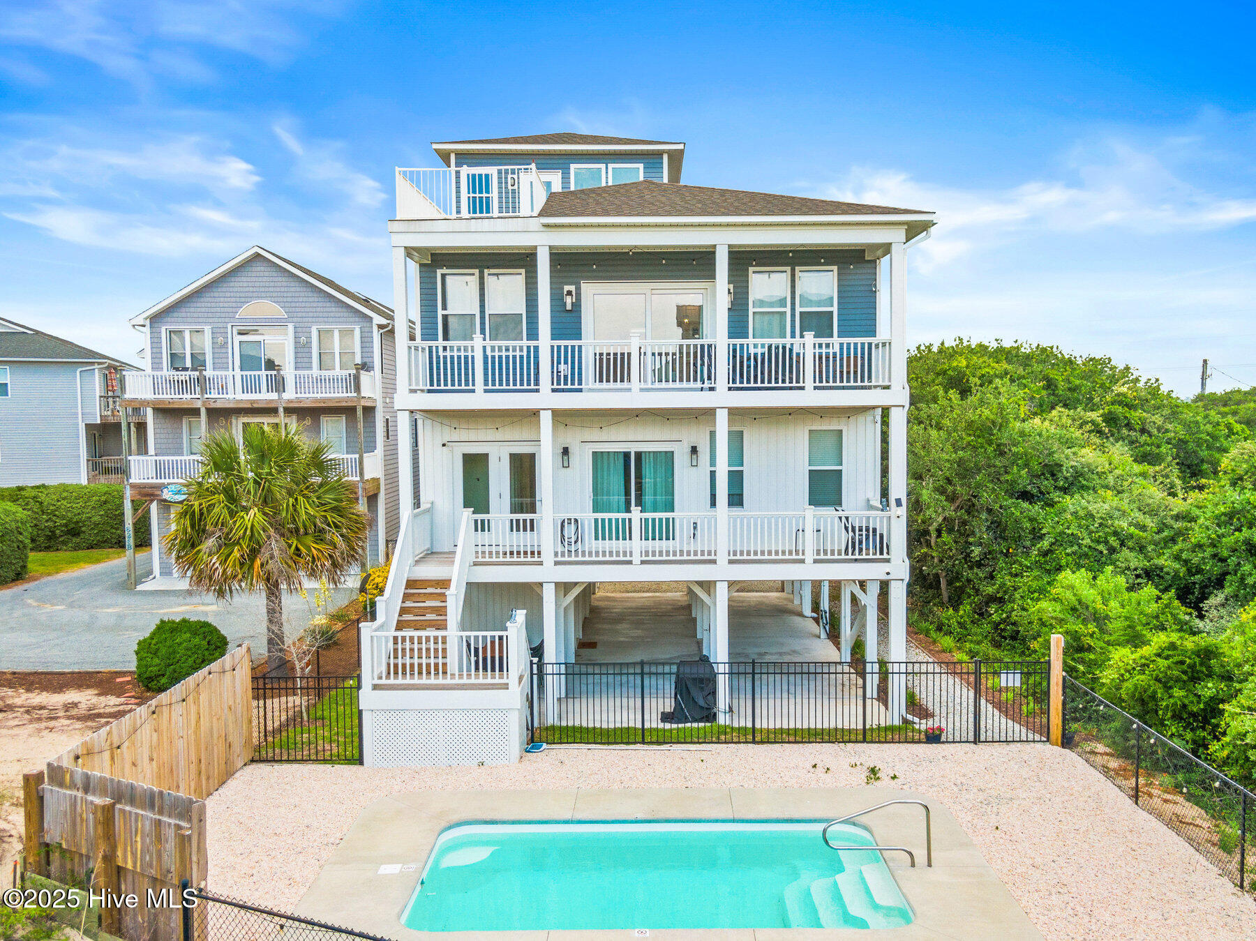 822 S Topsail Drive B Property Photo 1