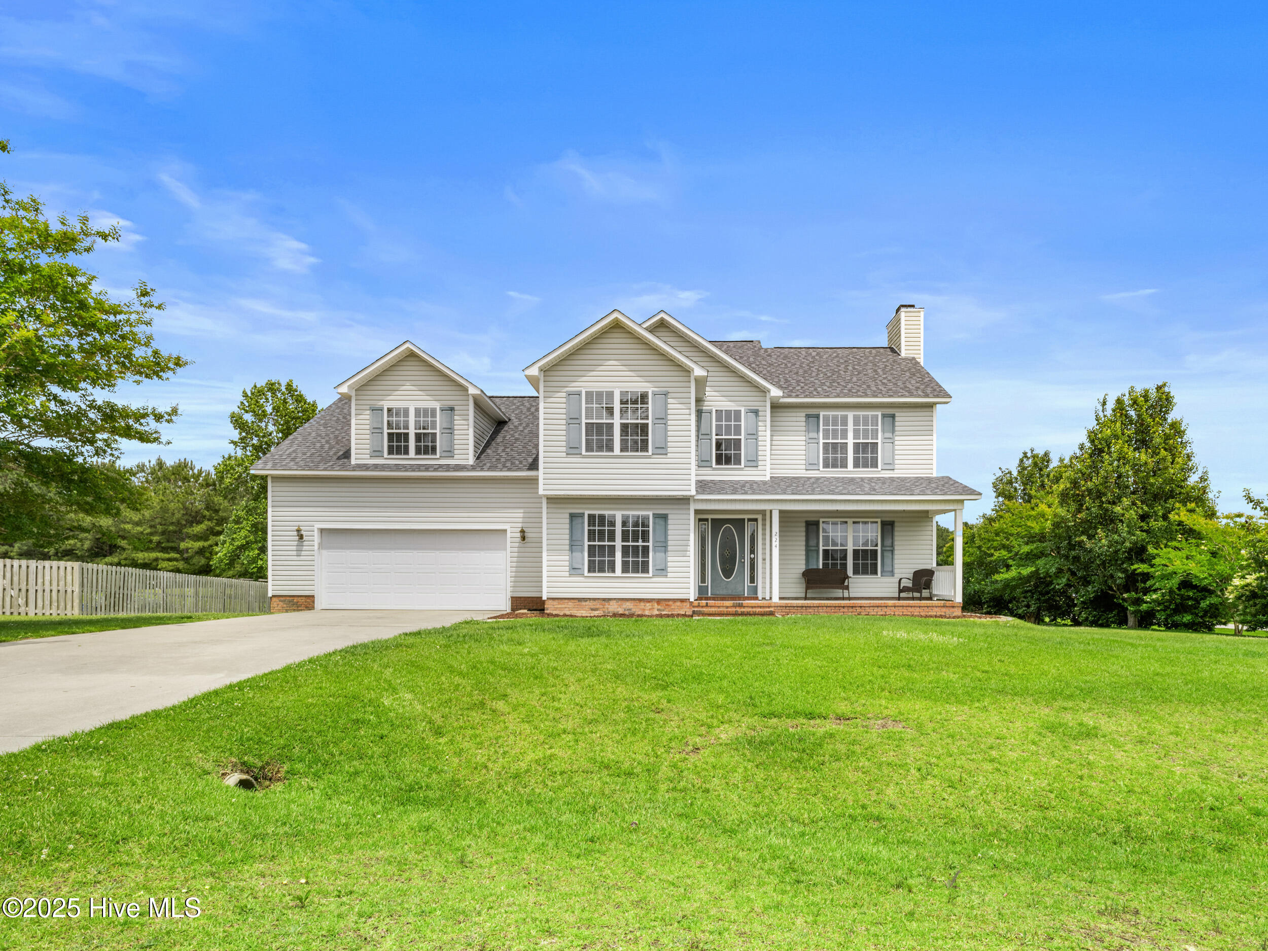 224 Rutherford Way Property Photo