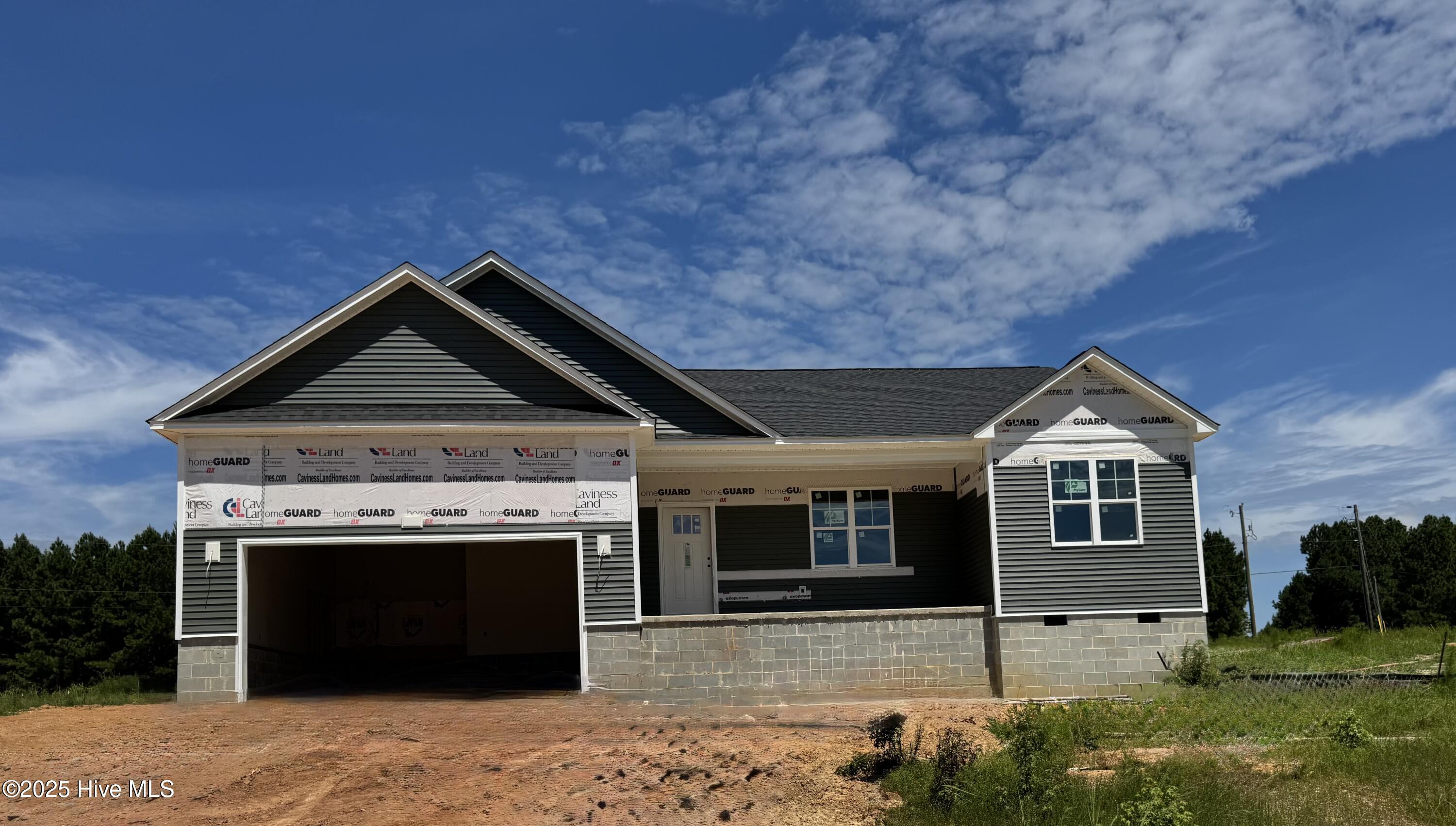 211 Uwharrie Way Property Photo 1