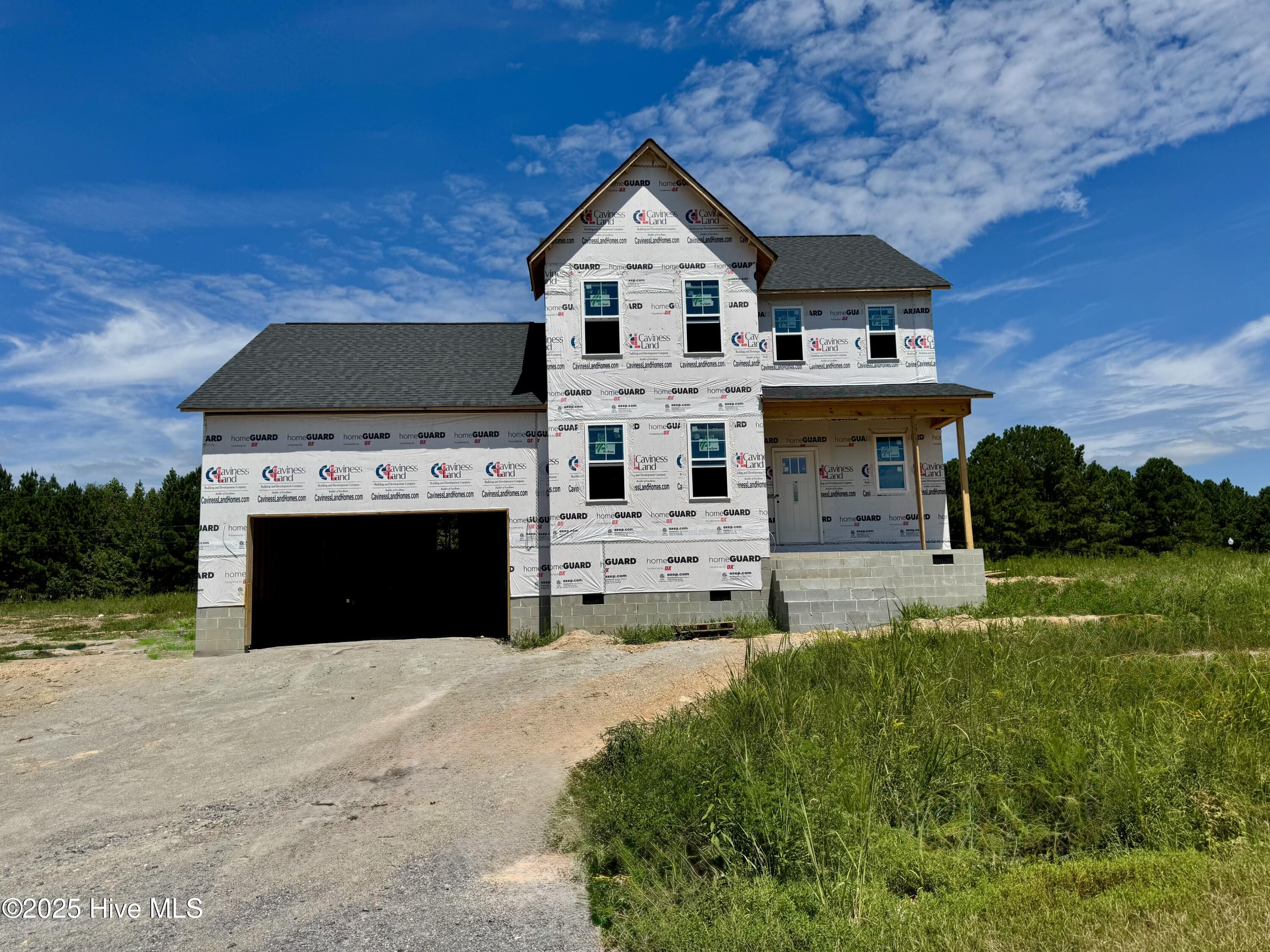 215 Uwharrie Way Property Photo 1
