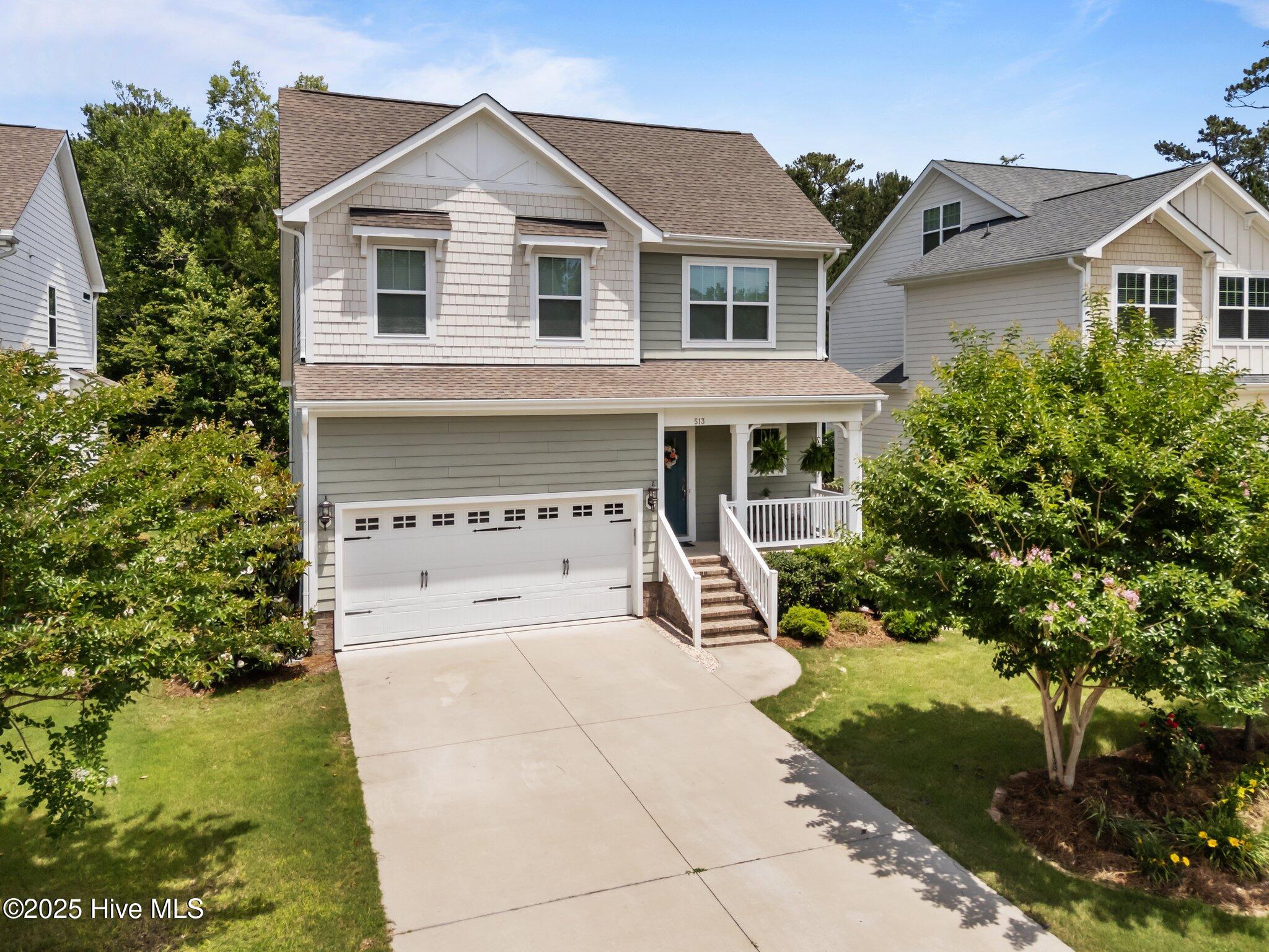513 Belhaven Drive Property Photo 1