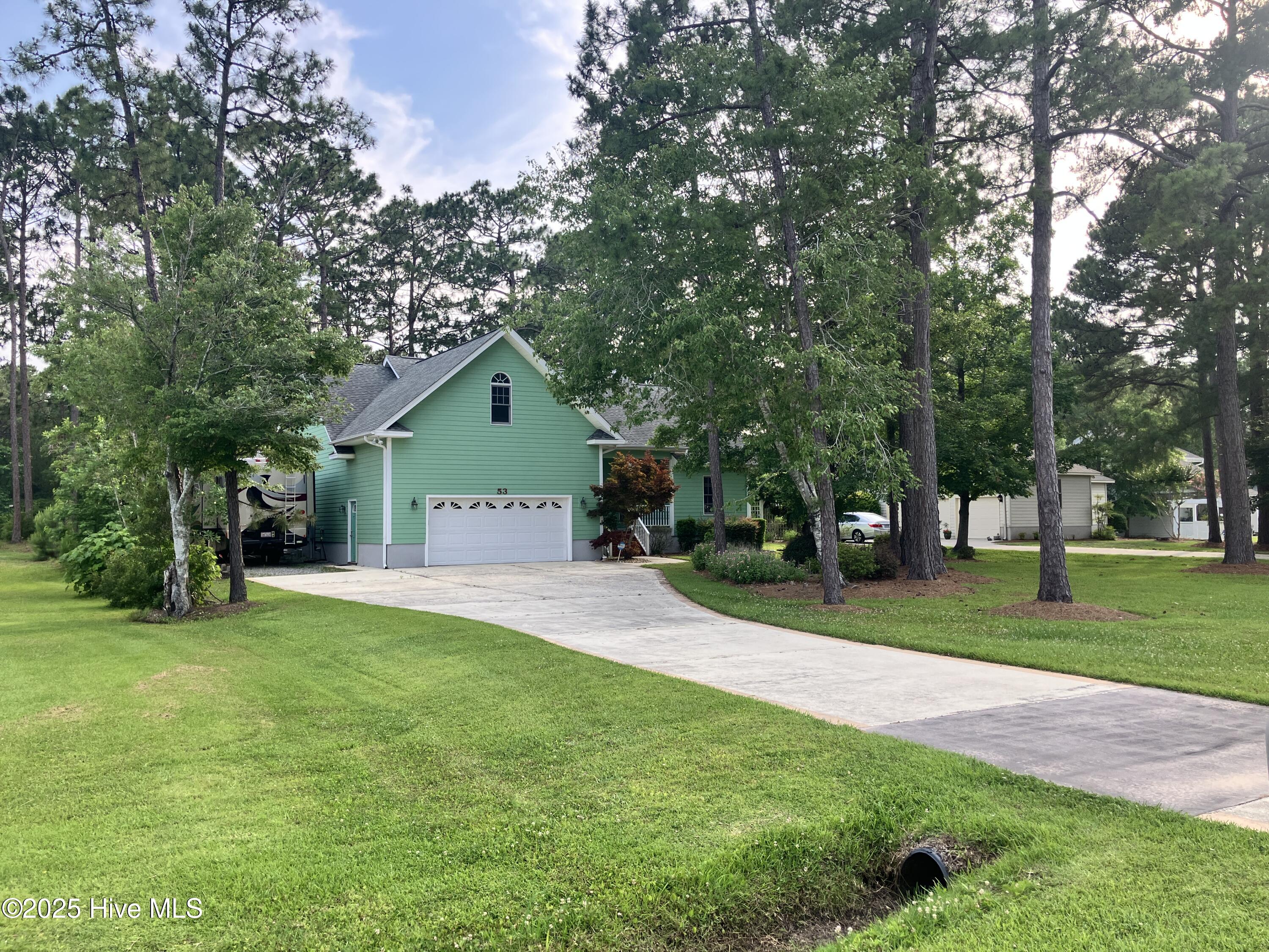 53 Country Club Drive Property Photo 1