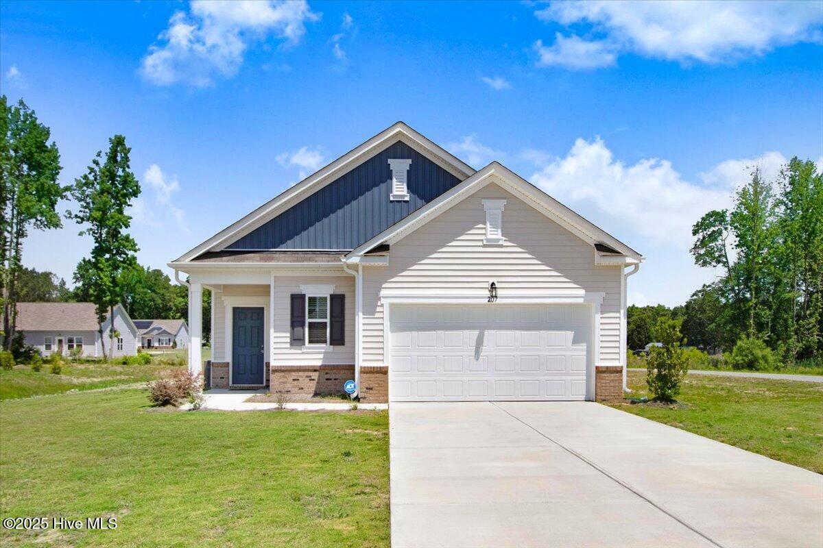 207 Miles Drive Property Photo