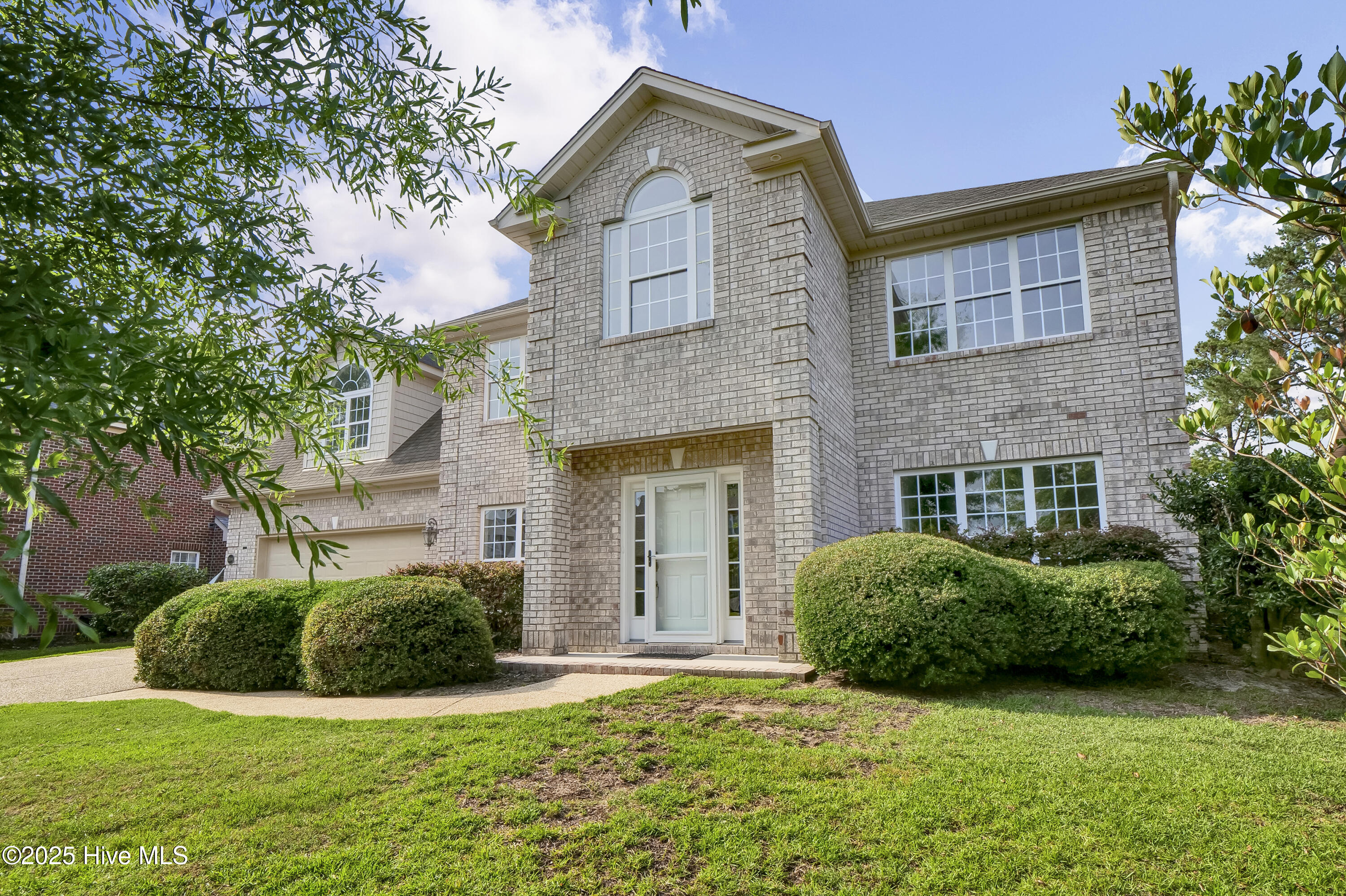 1306 Wakefield Court Property Photo 3