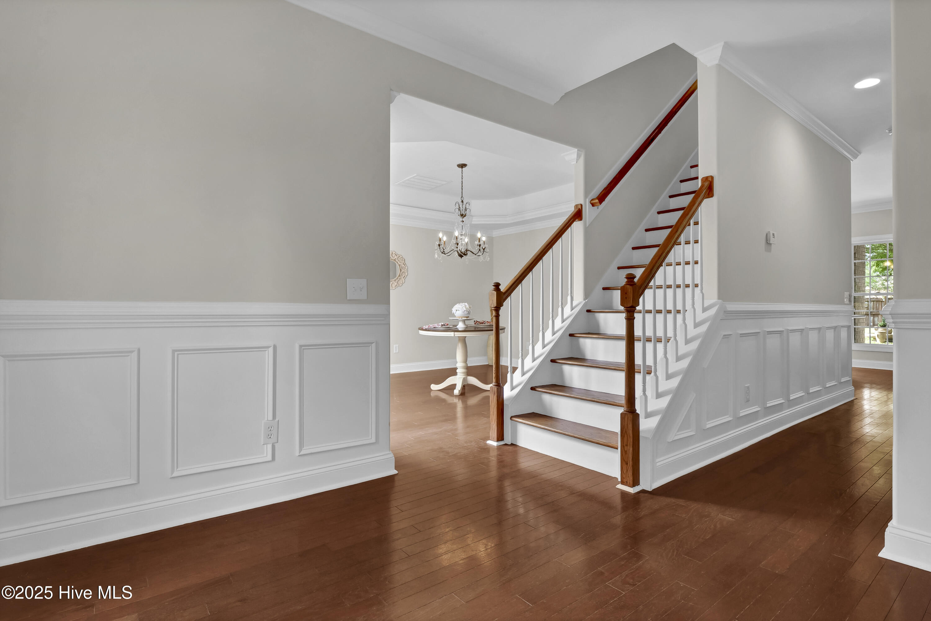 1306 Wakefield Court Property Photo 5