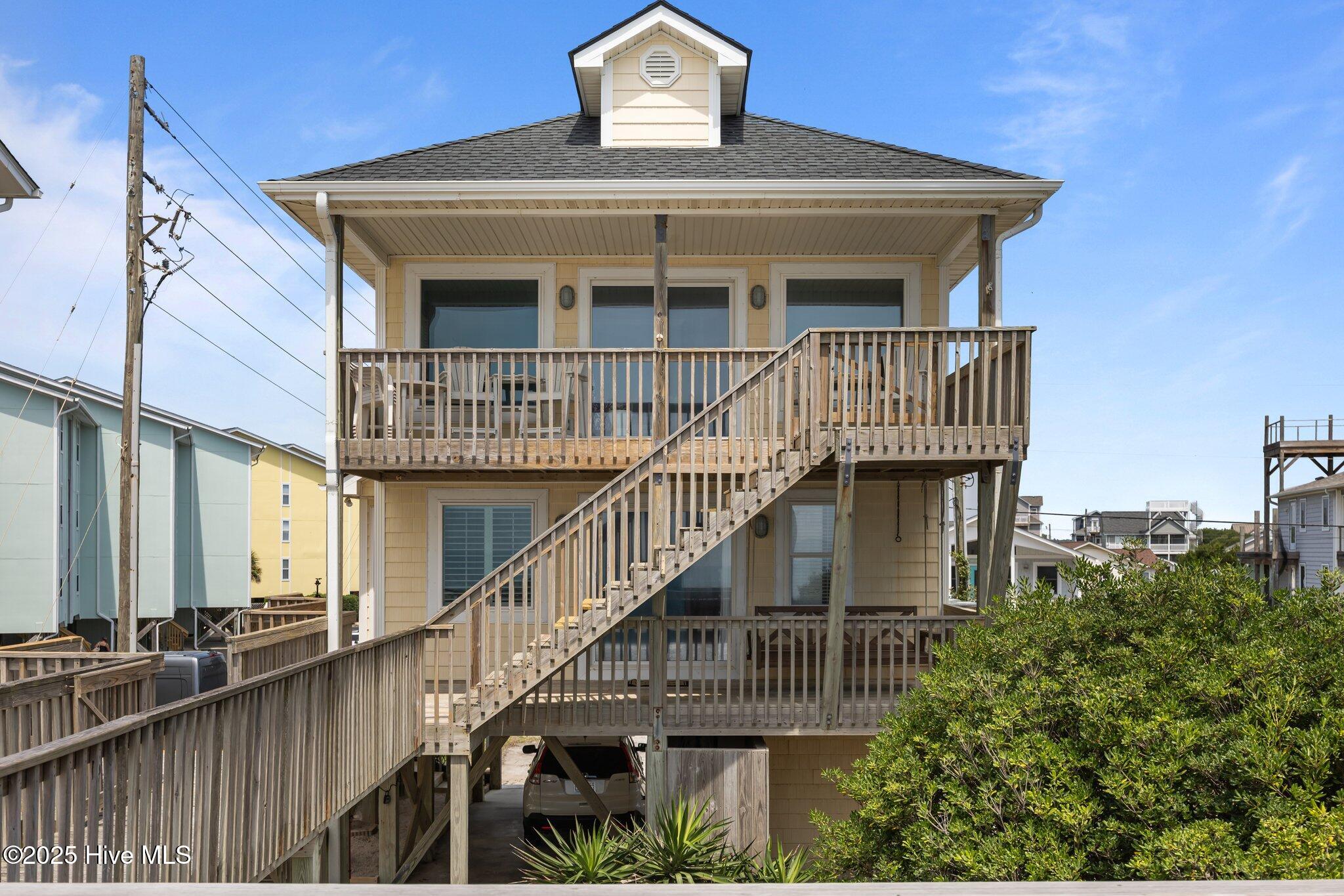 1004 N Shore Drive Property Photo