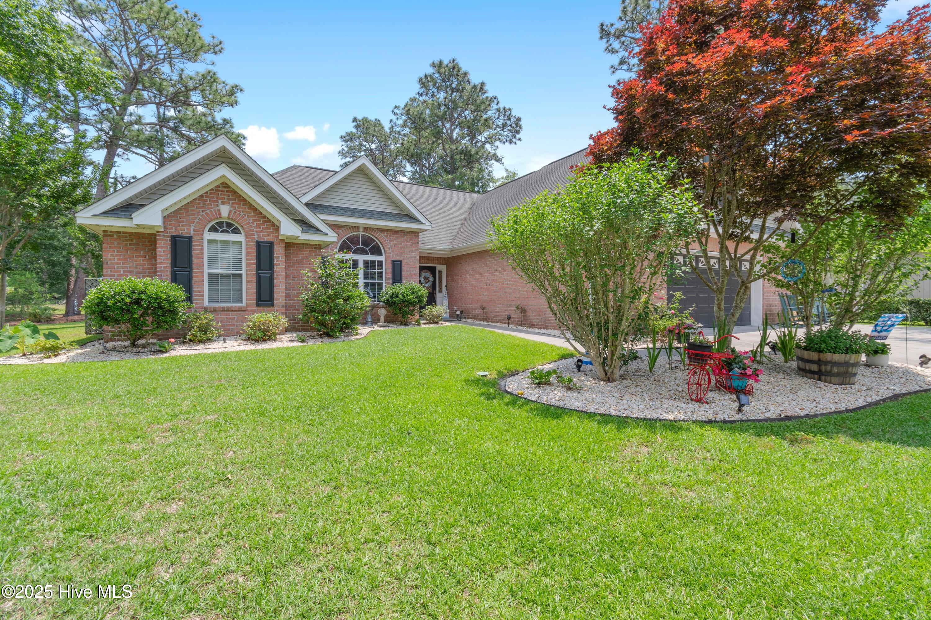 4 Golf Crest Court Property Photo