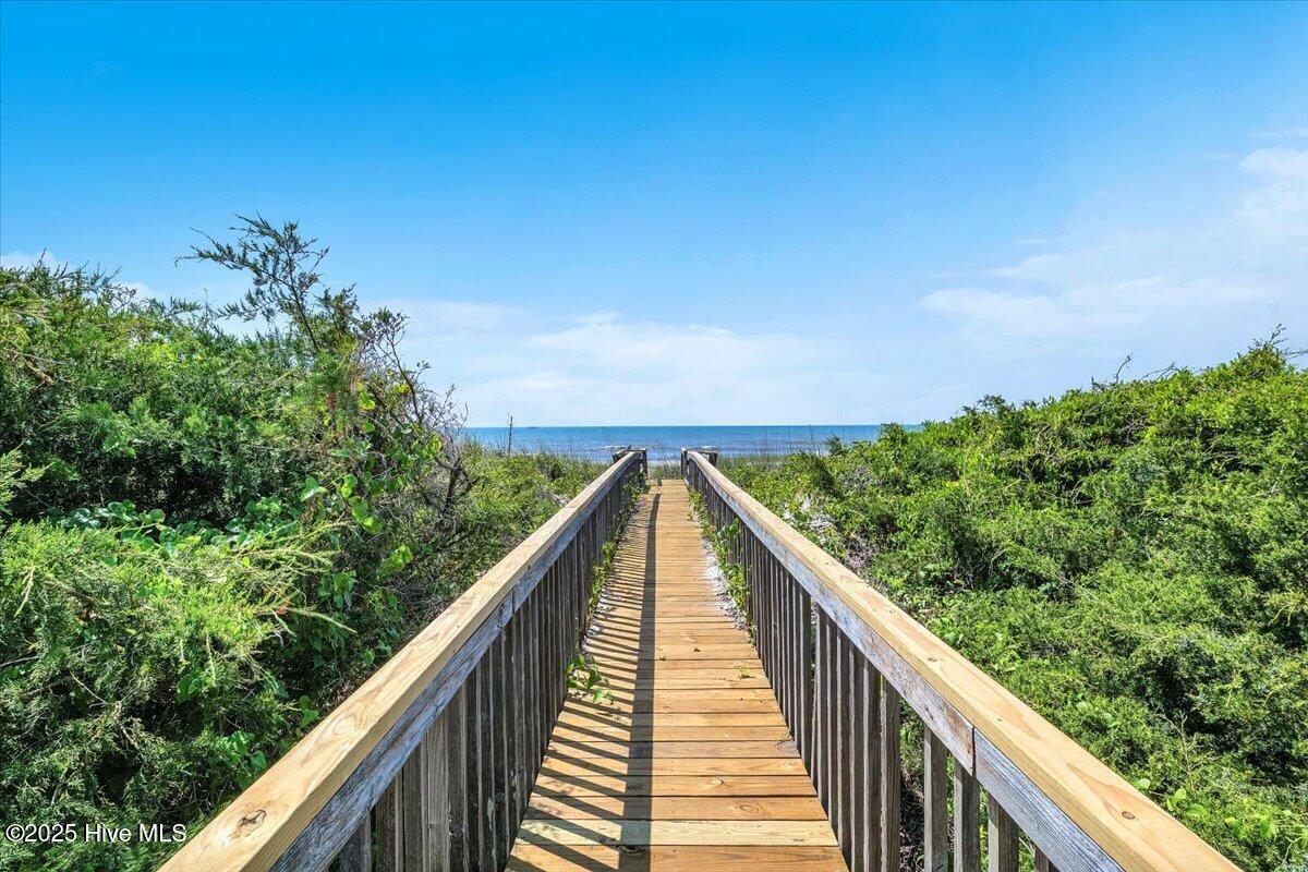 939 Ocean Boulevard Property Photo 8