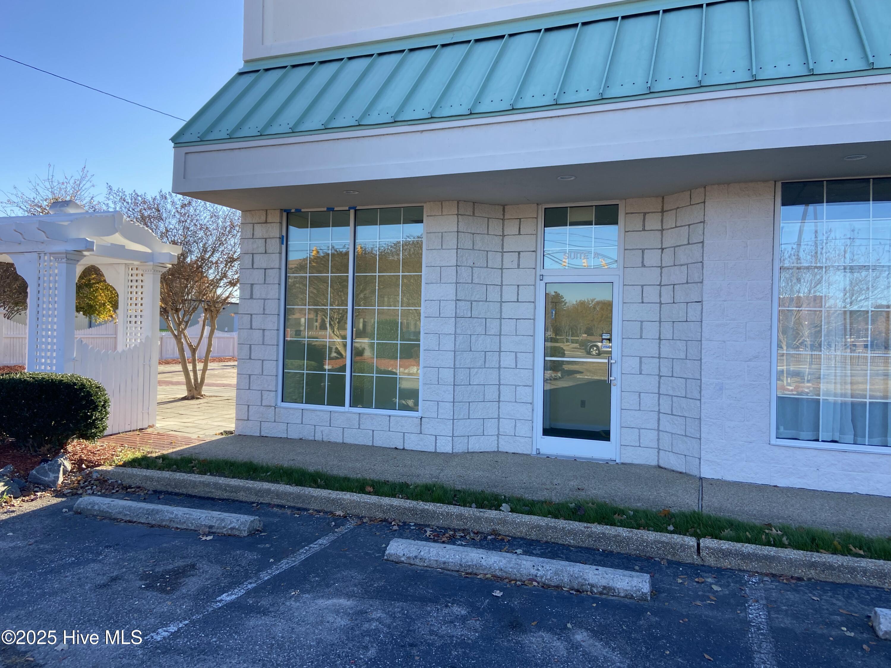 1831 Weeksville Road Property Photo