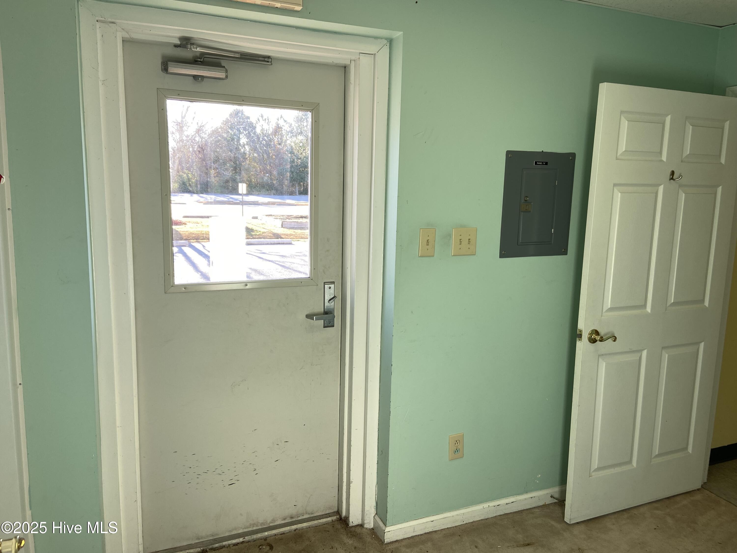 1831 Weeksville Road Property Photo 7