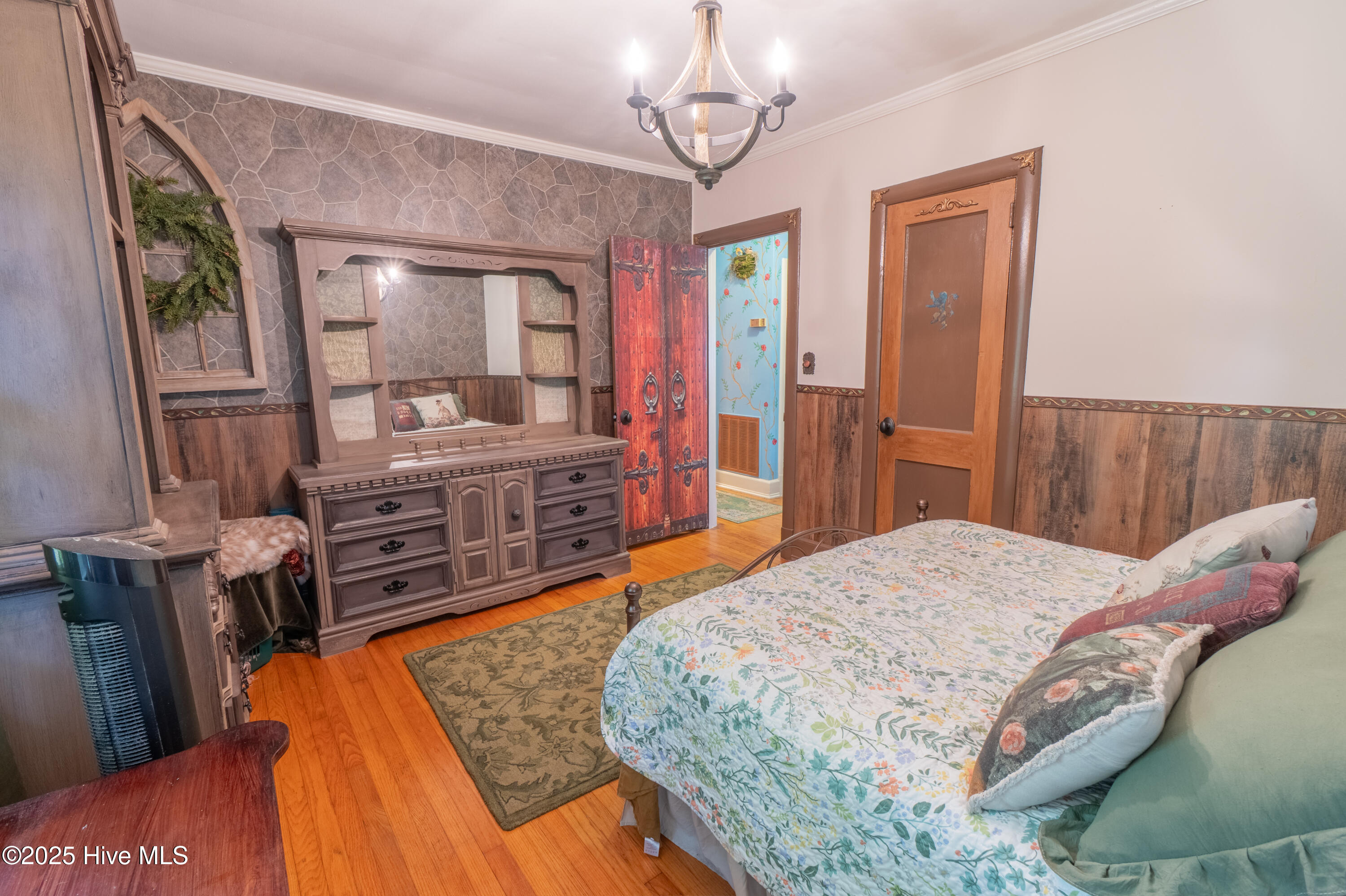 3525 Wilshire Boulevard Property Photo 15