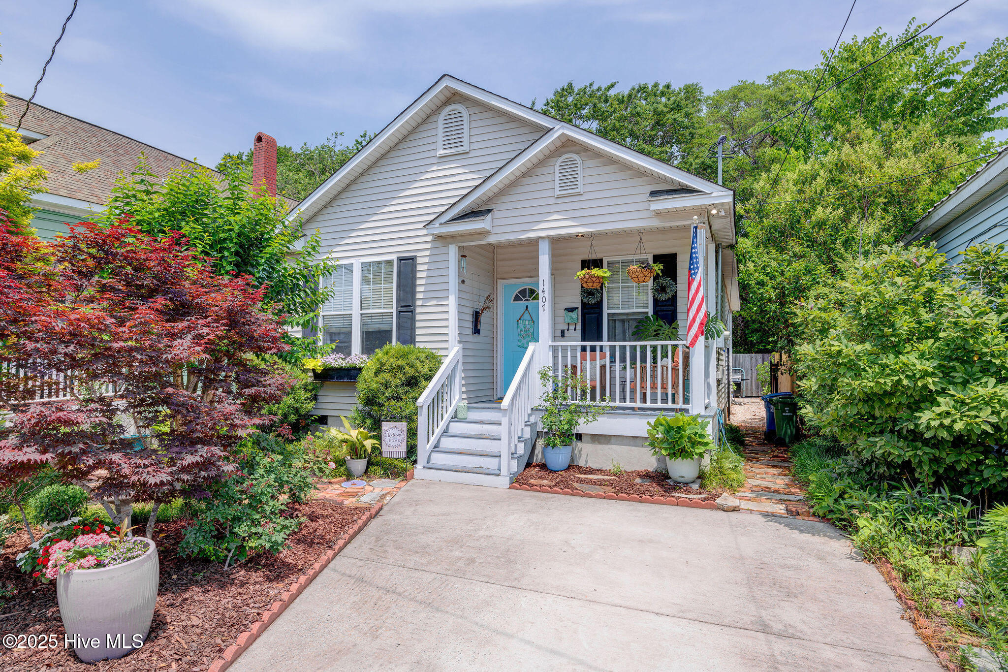 1407 Castle Street